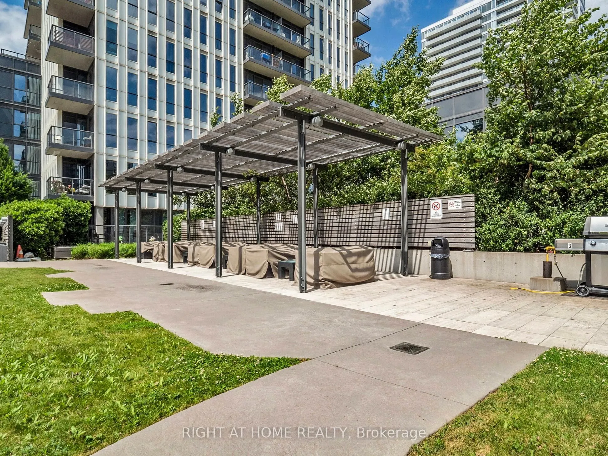 55 Regent Park Boulevard, #1407