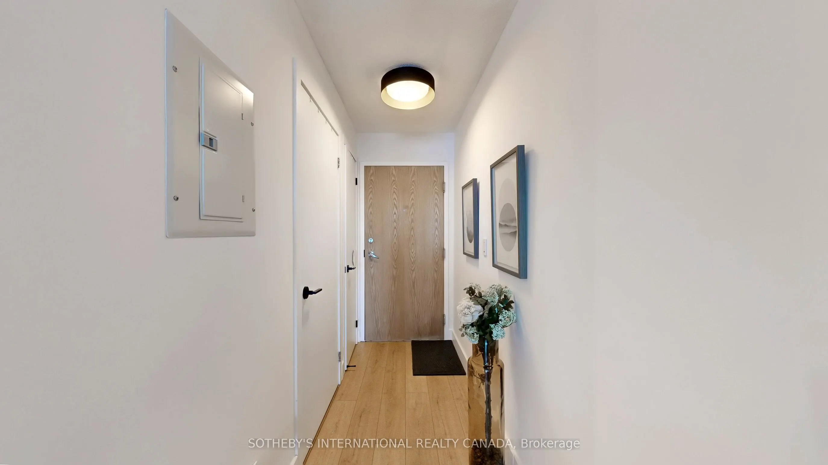 38 Joe Shuster Way, #1123