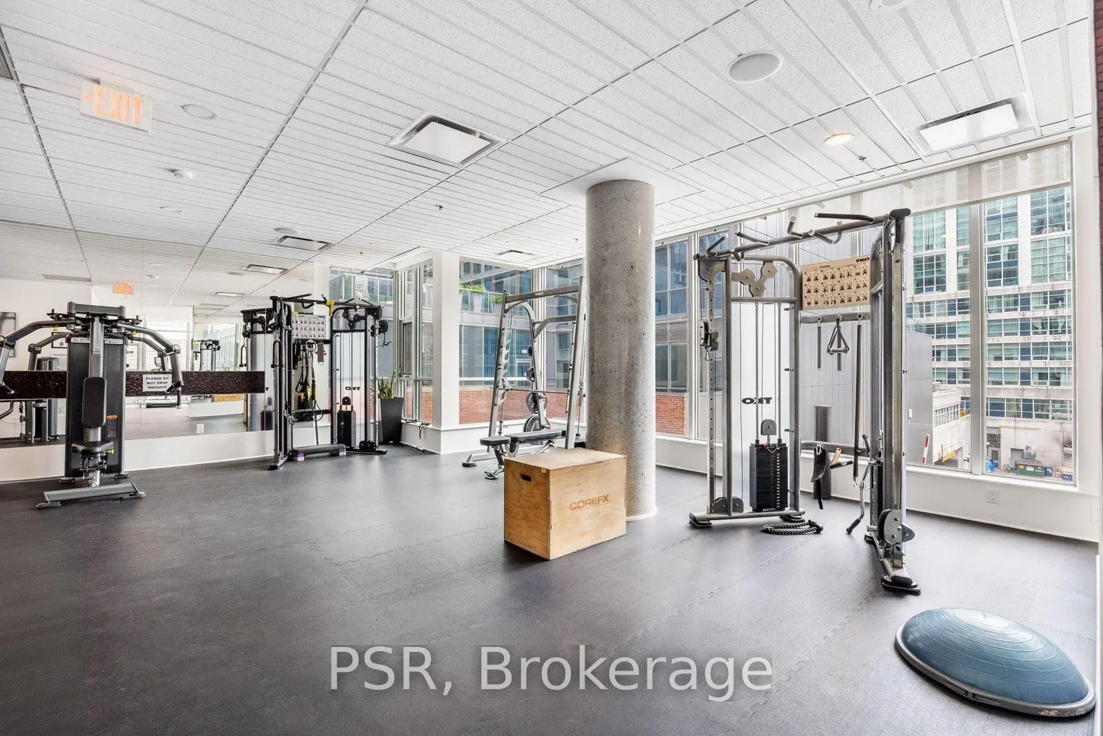 375 King Street W, #701
