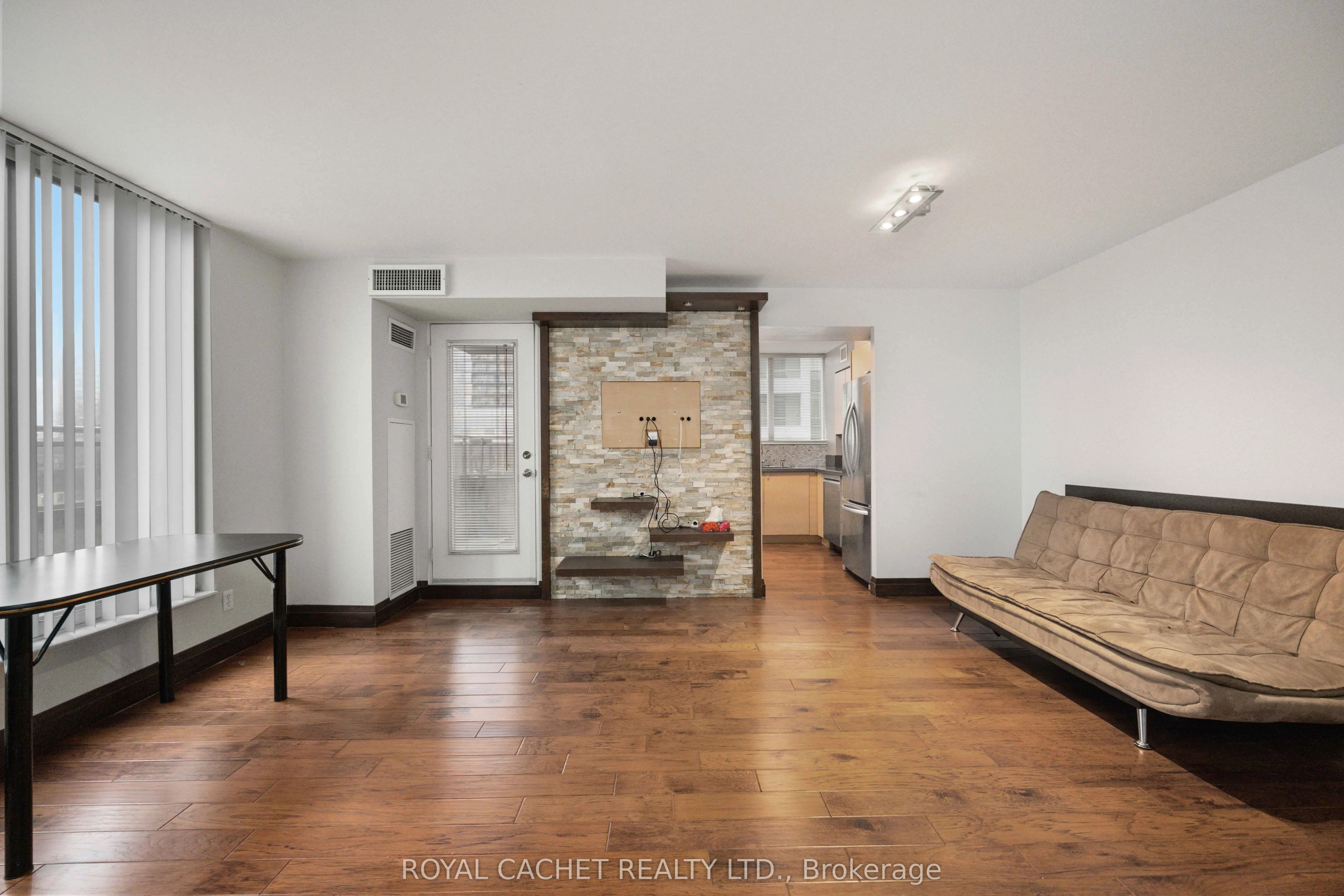 256 Doris Avenue, #510