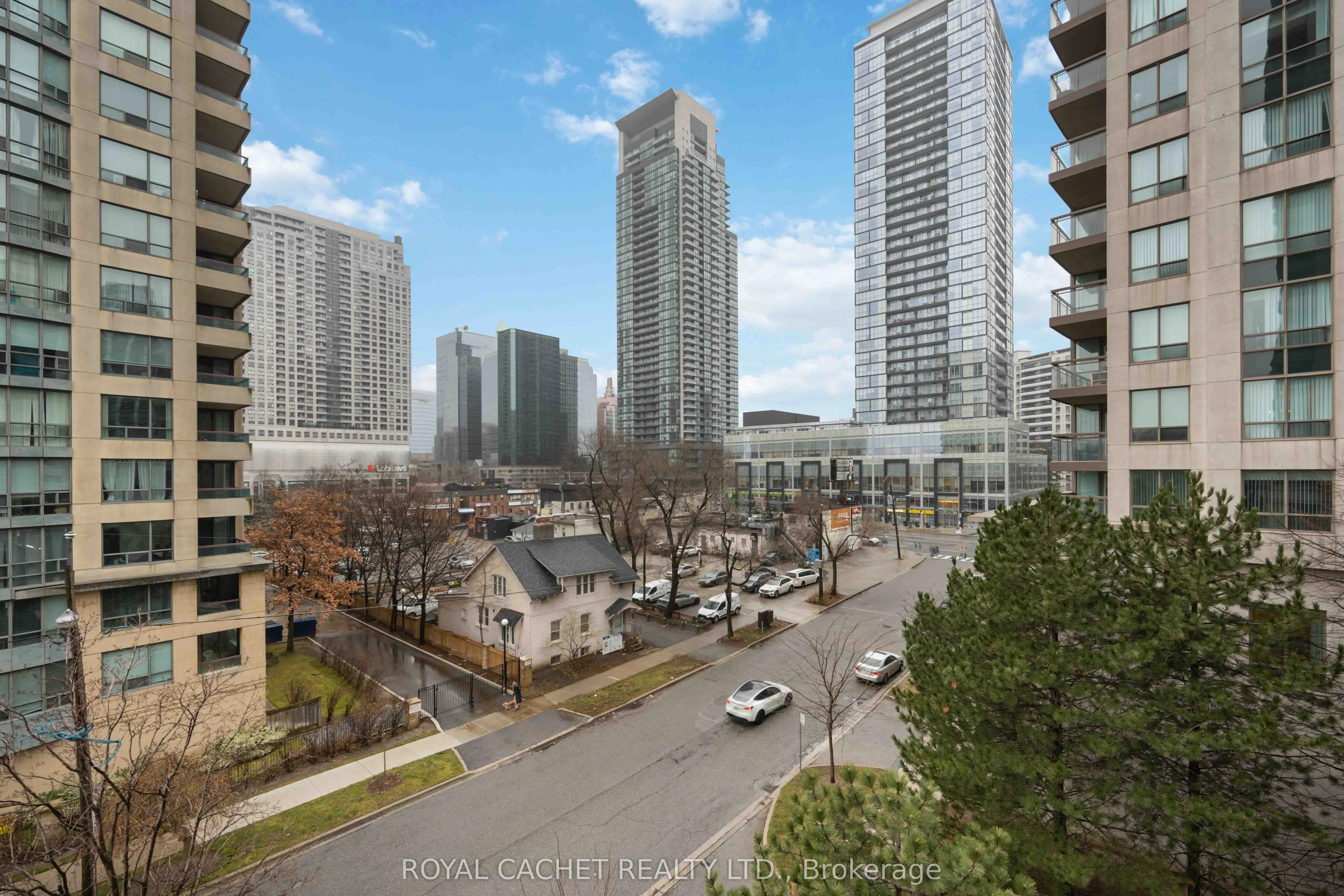 256 Doris Avenue, #510
