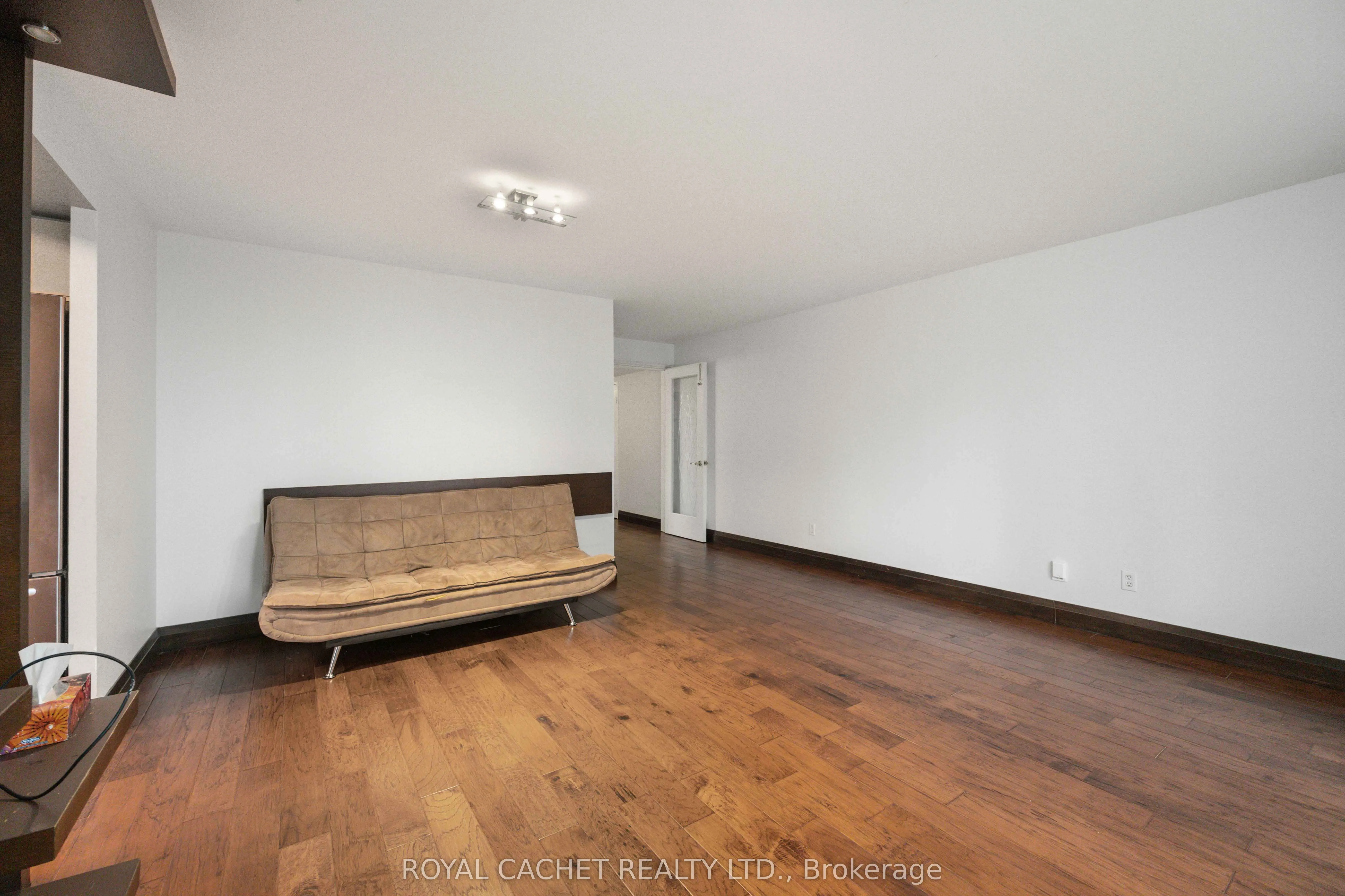 256 Doris Avenue, #510