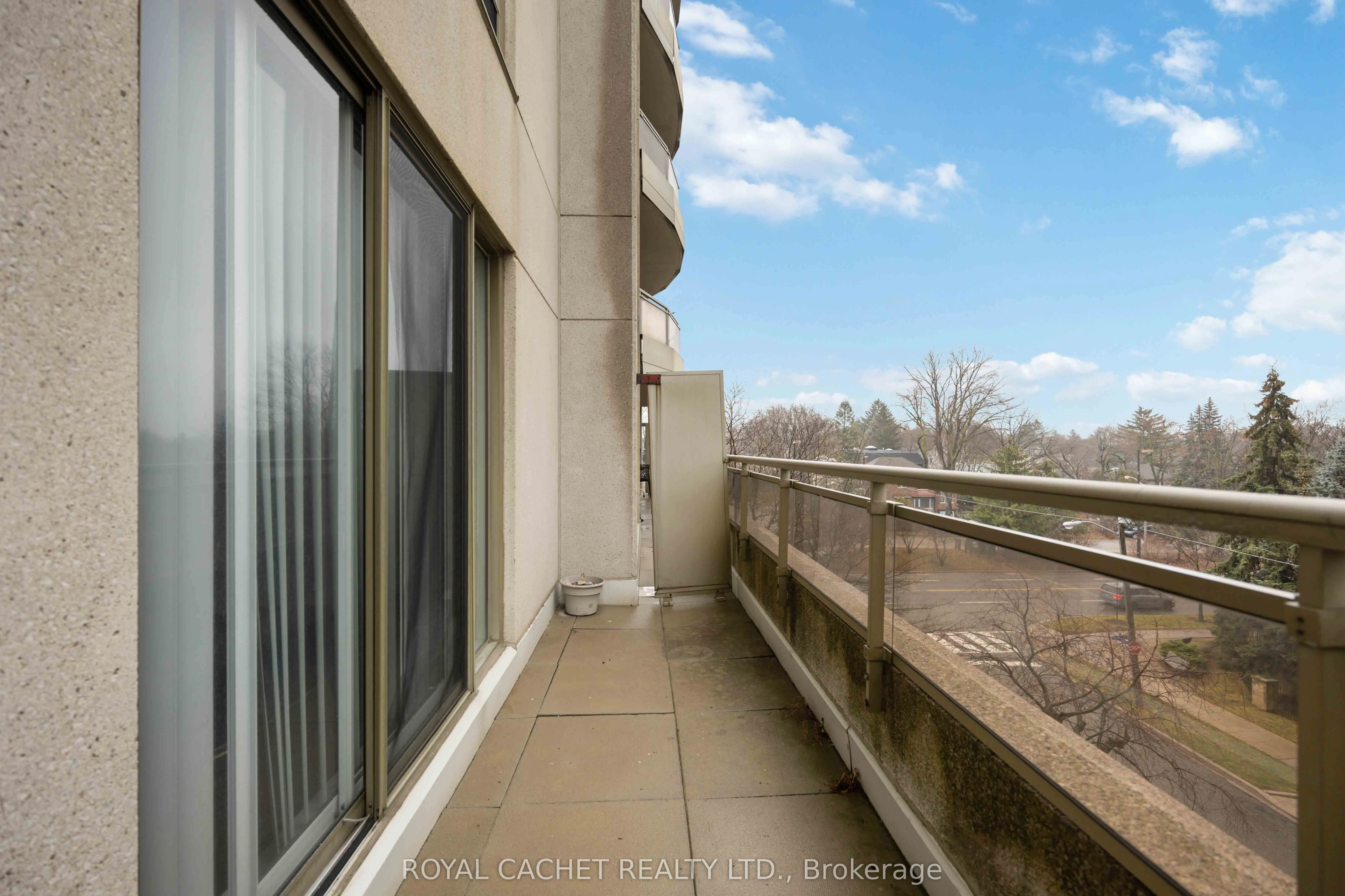 256 Doris Avenue, #510