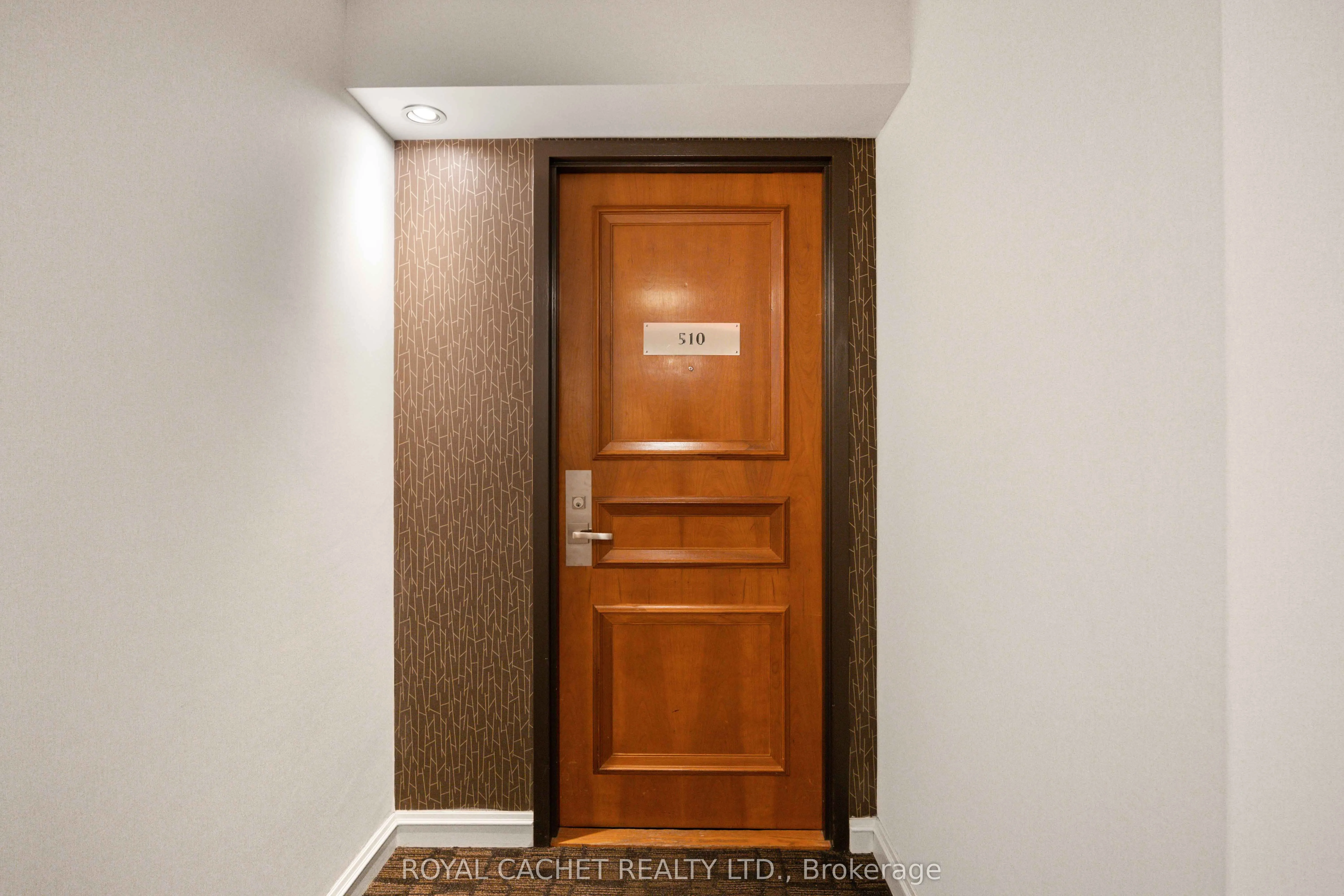 256 Doris Avenue, #510