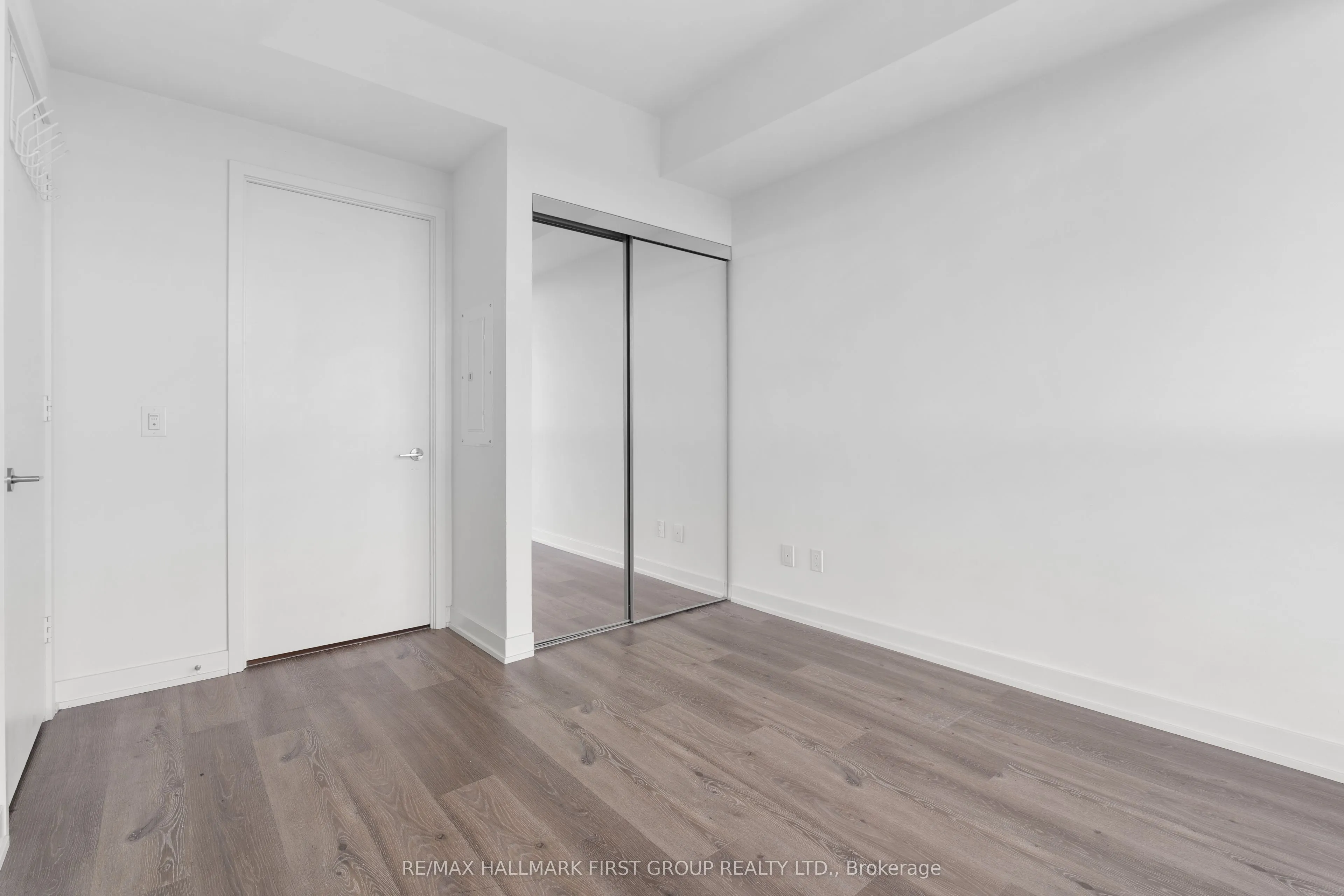 10 Deerlick Court, #1101