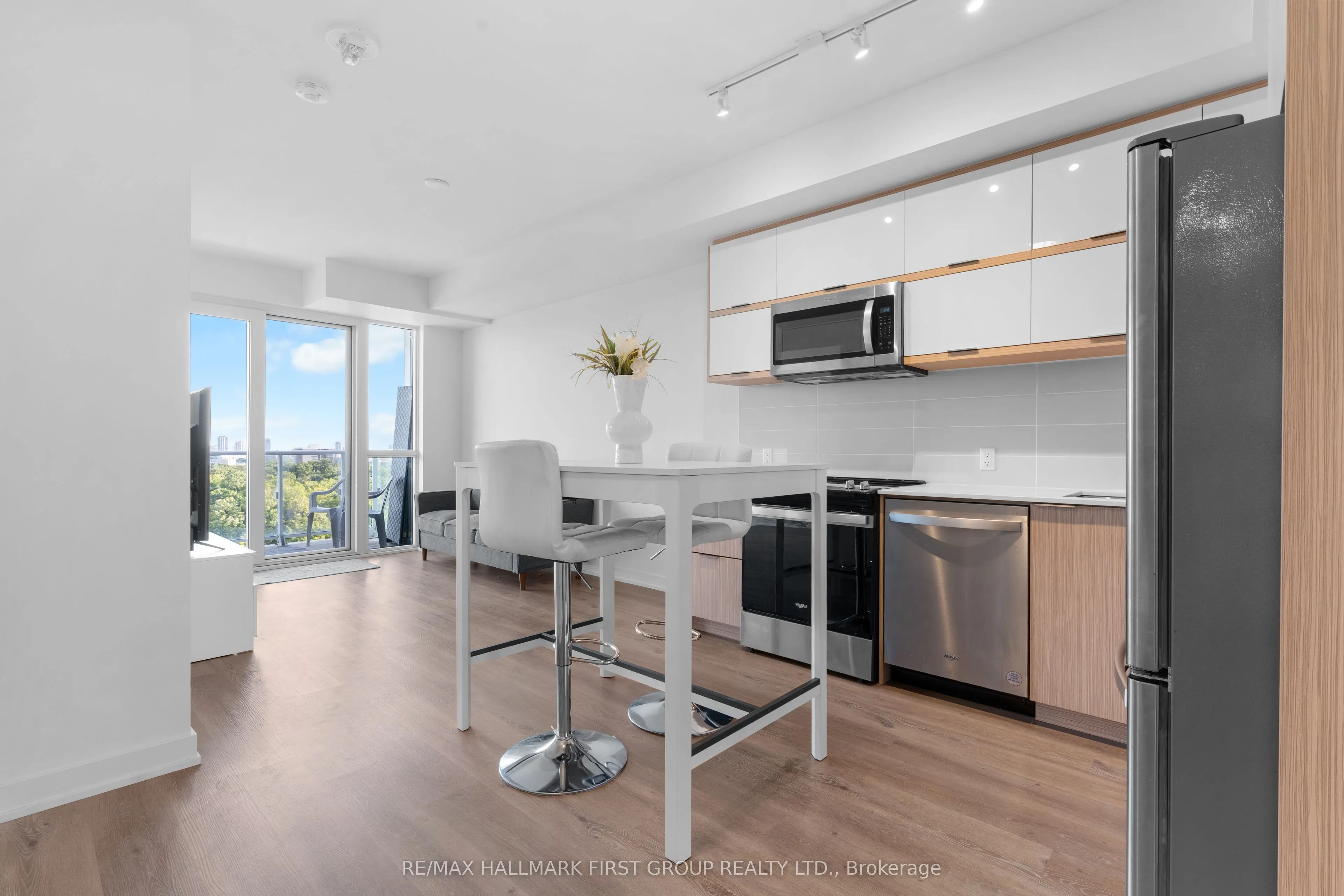 10 Deerlick Court, #1101