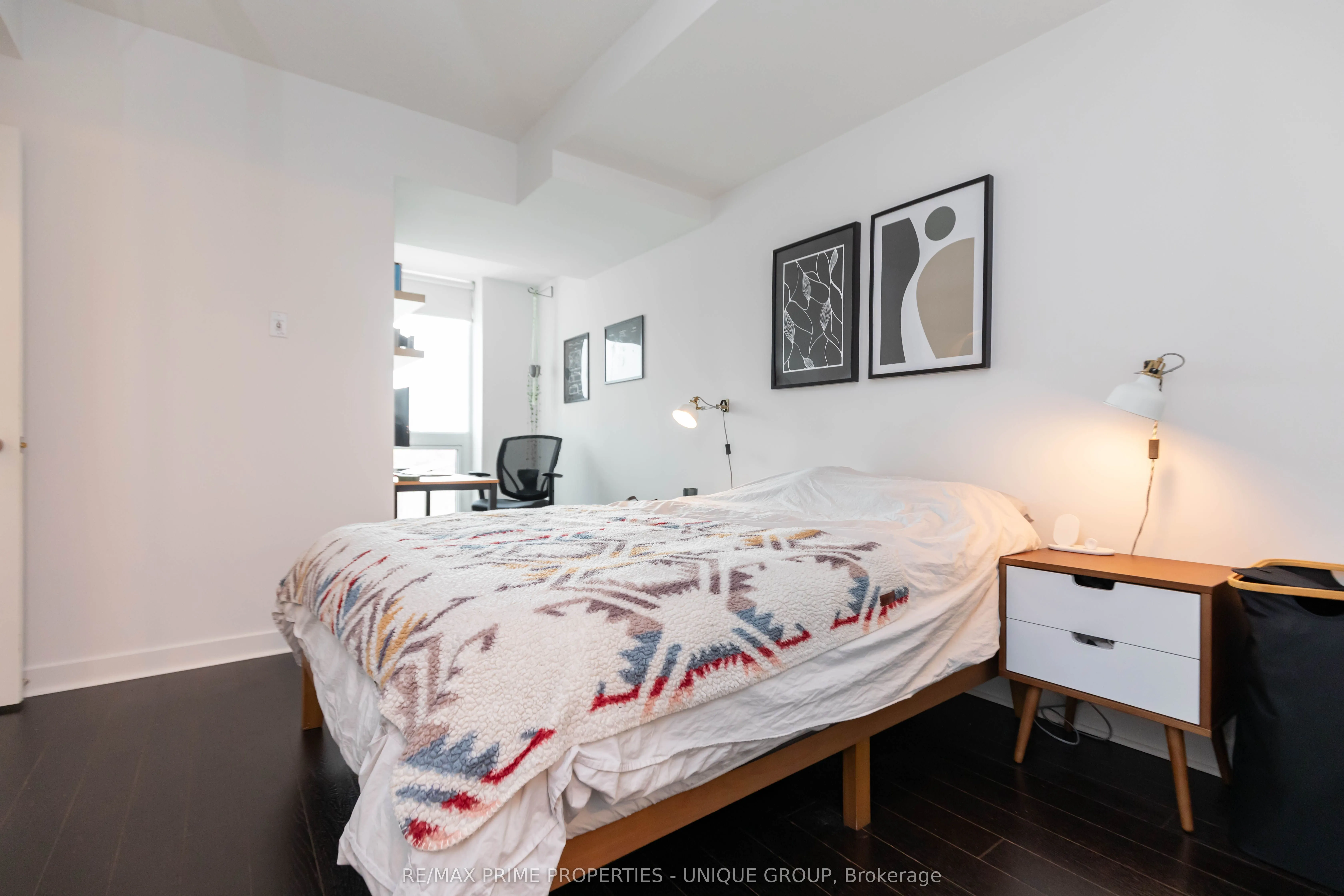 1169 Queen Street W, #618