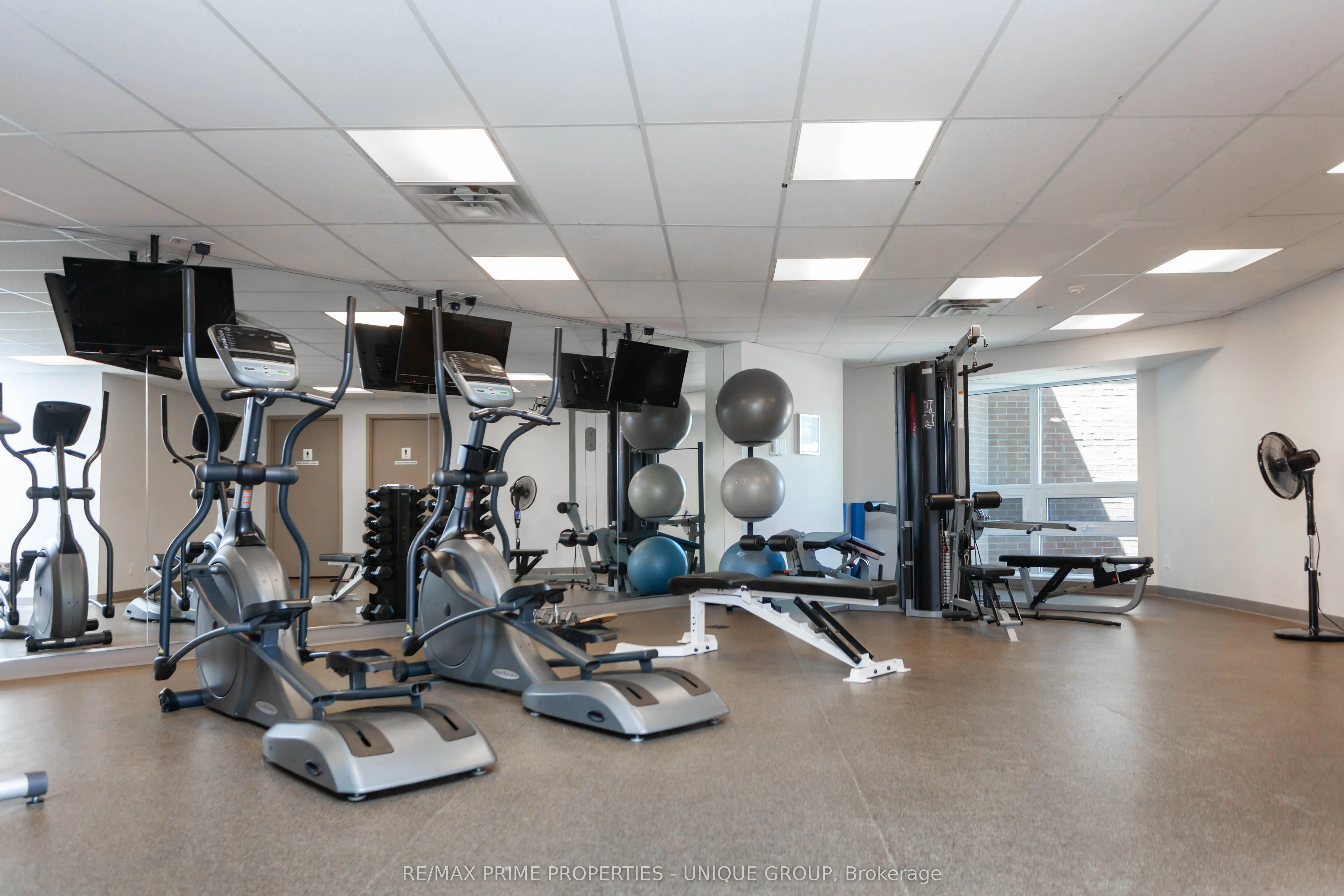 1169 Queen Street W, #618