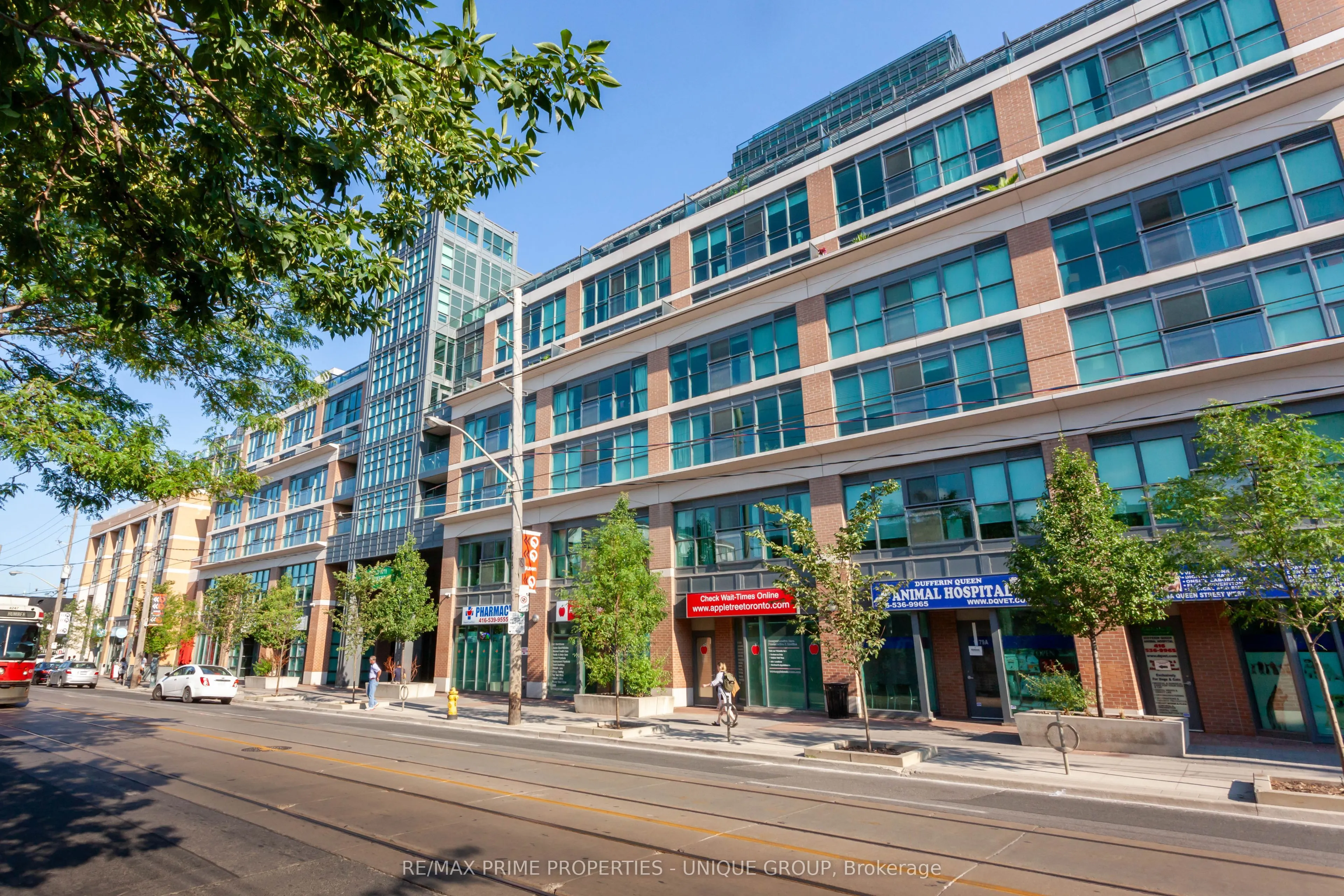 1169 Queen Street W, #618