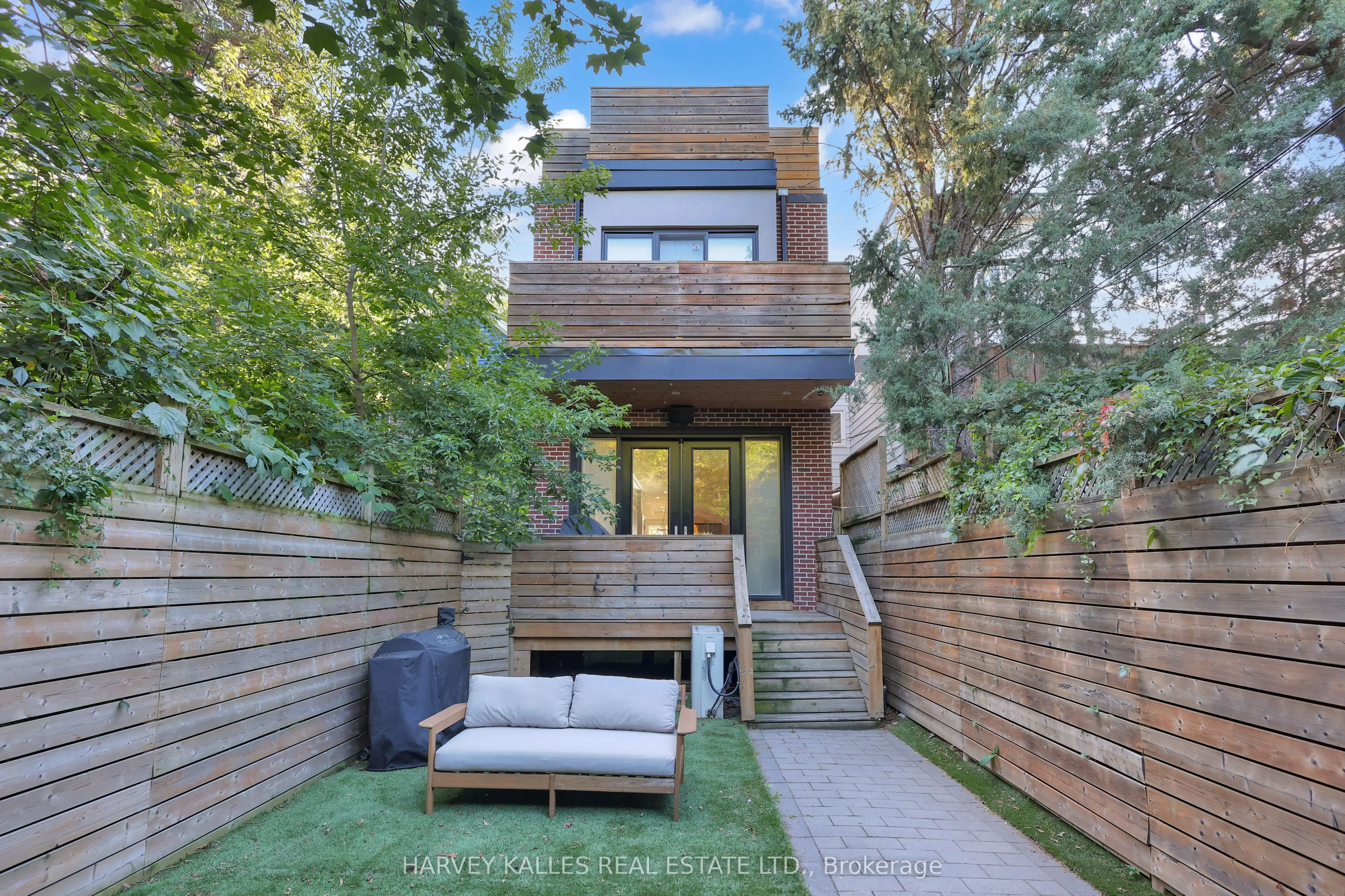 257 Borden Street