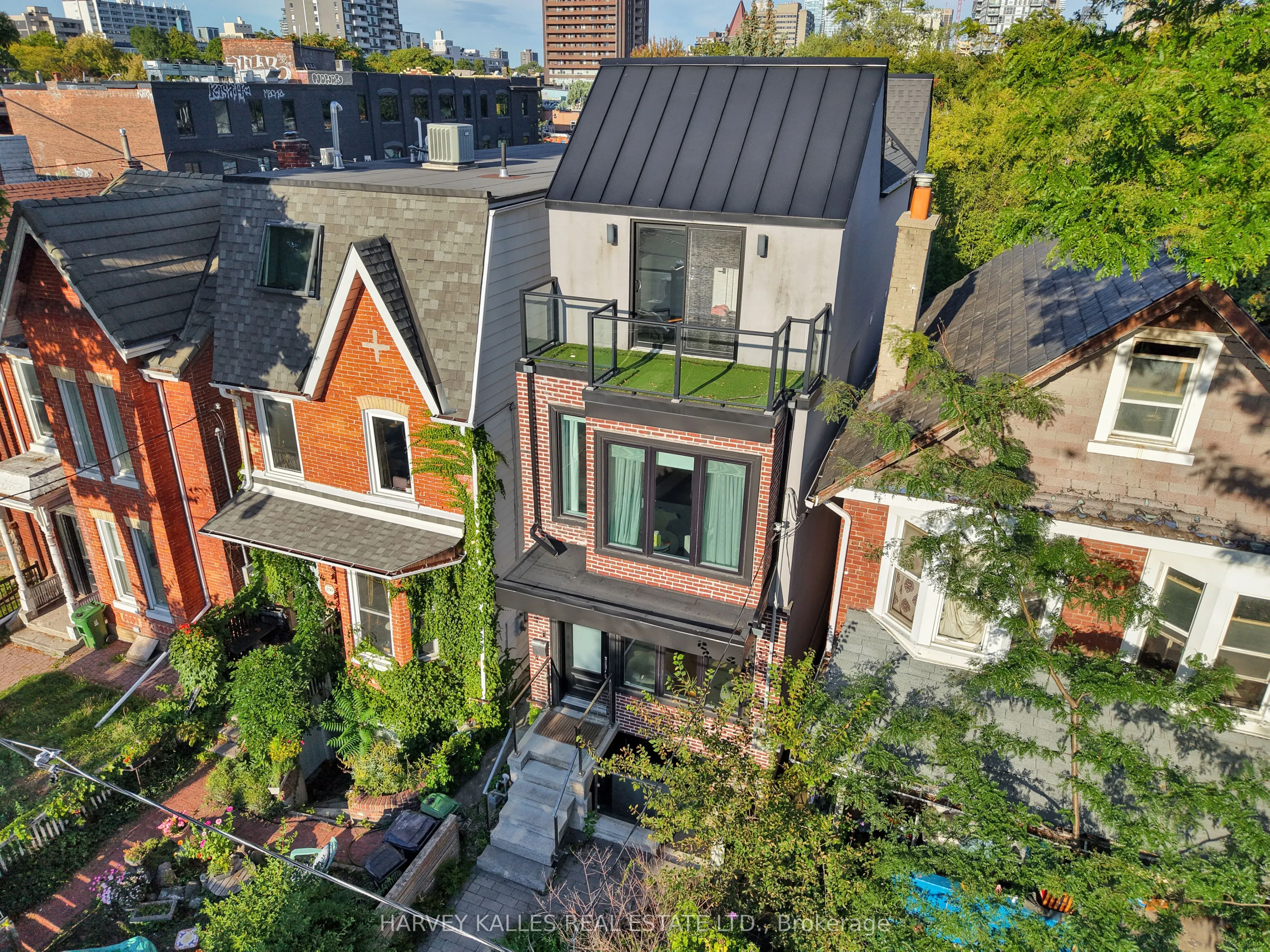 257 Borden Street