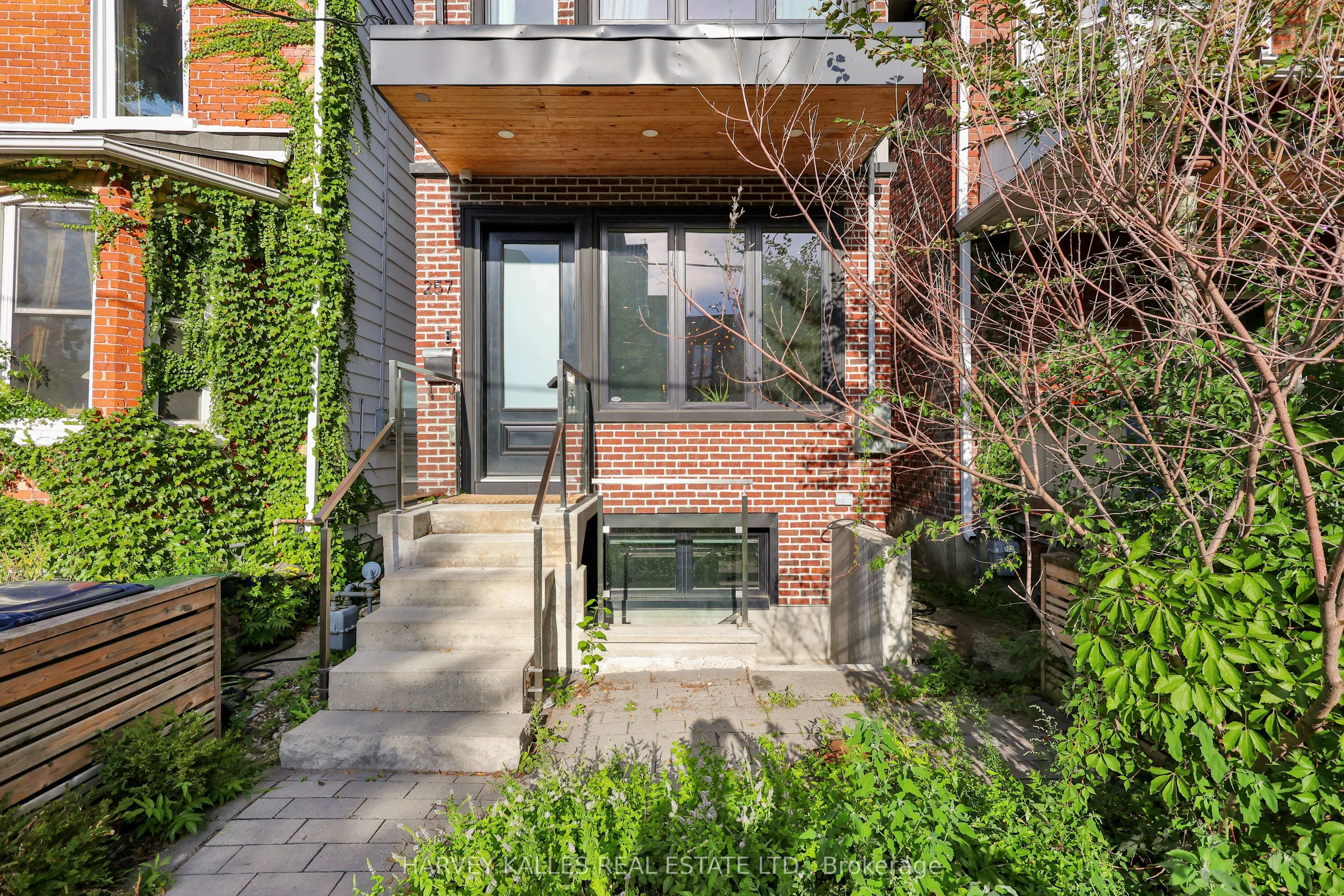 257 Borden Street