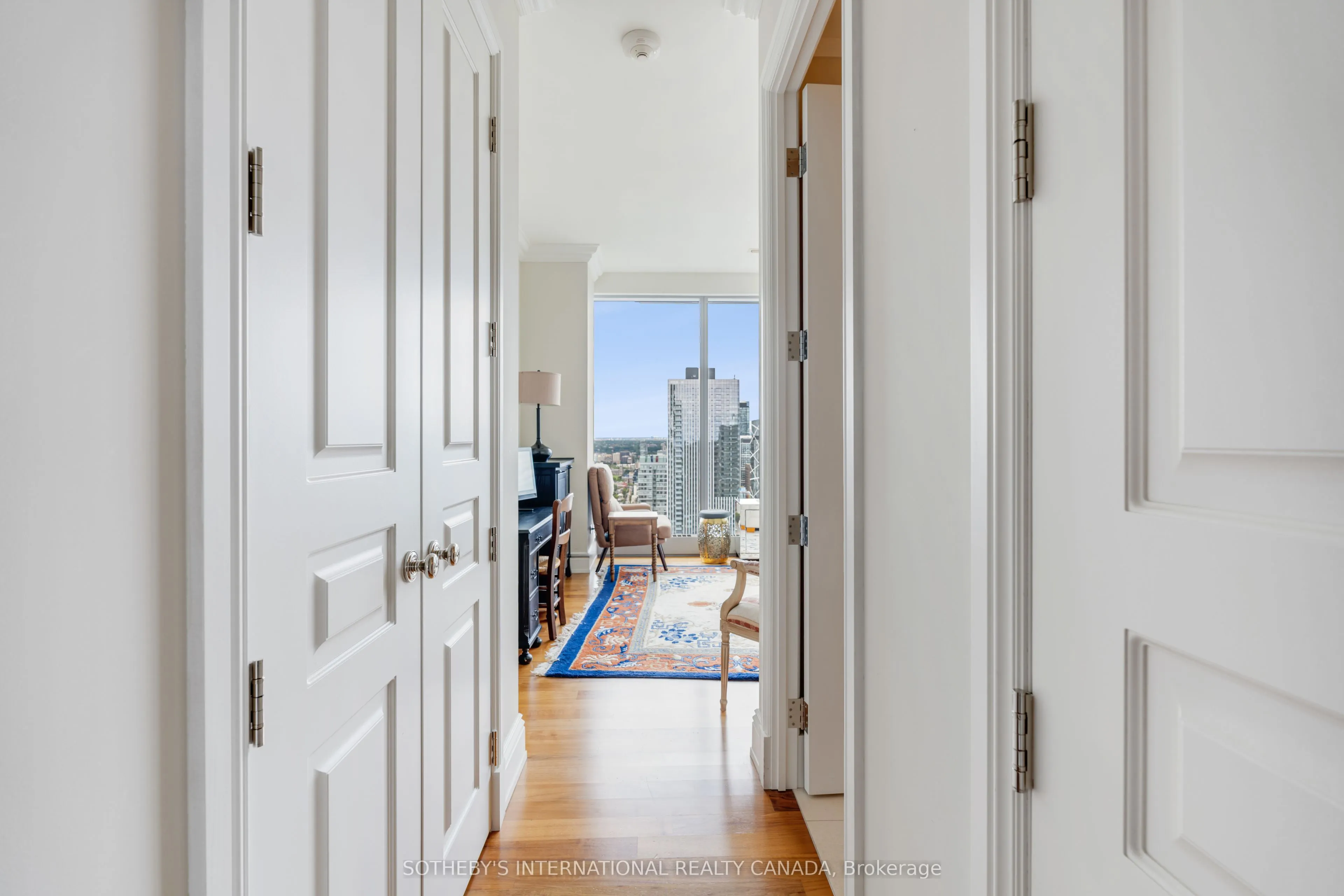 183 Wellington Street W, #4301