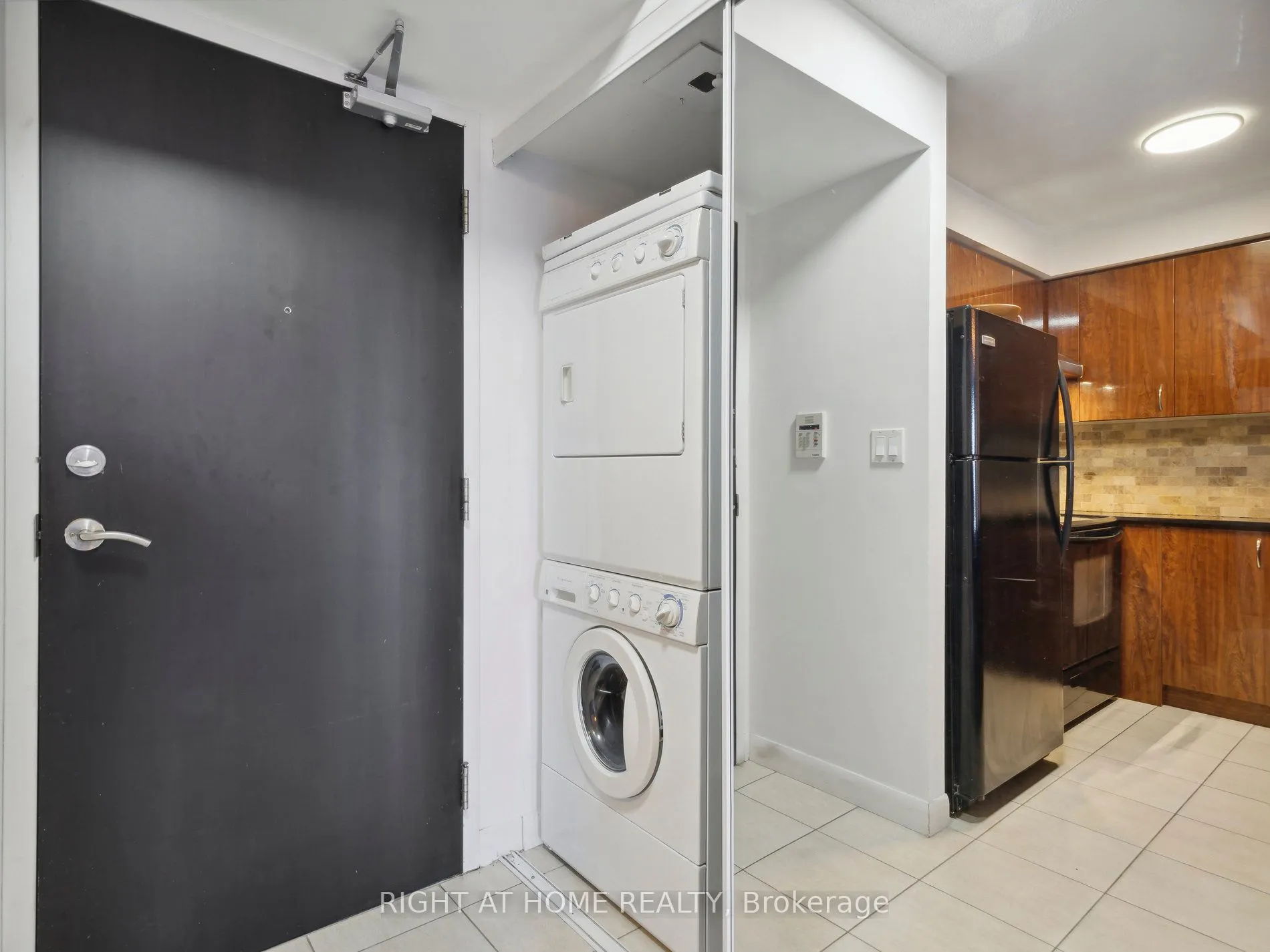 5791 Yonge Street, #1009