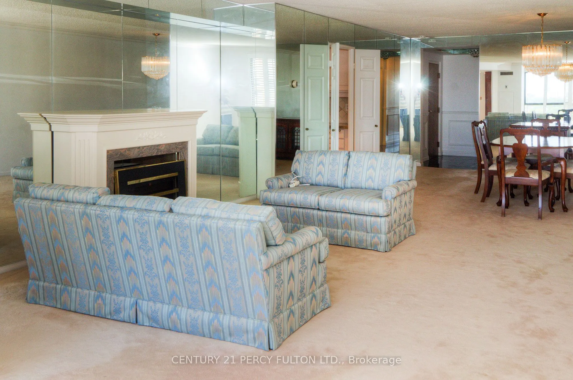 1 Concorde Place, #2103