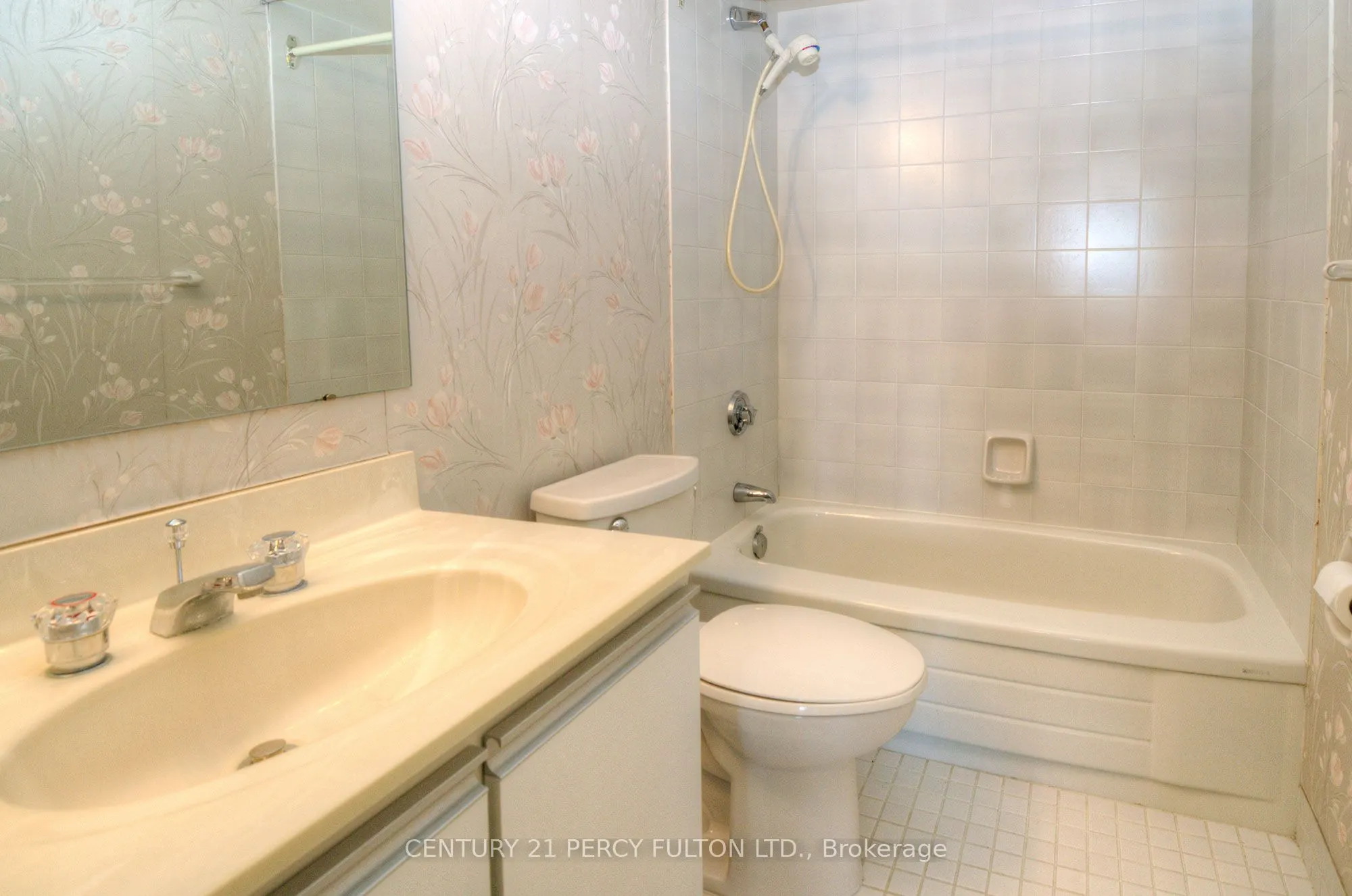 1 Concorde Place, #2103