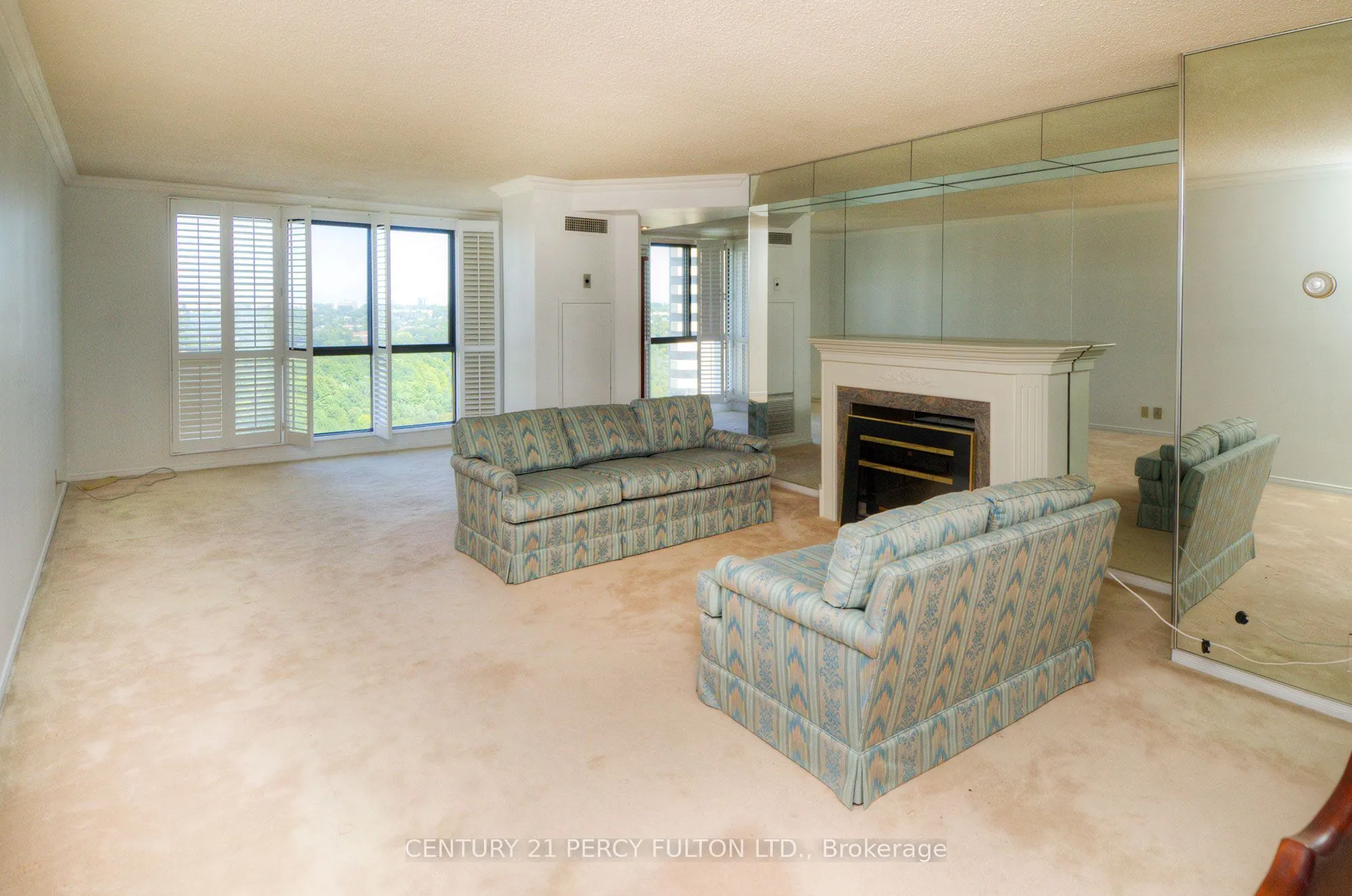 1 Concorde Place, #2103