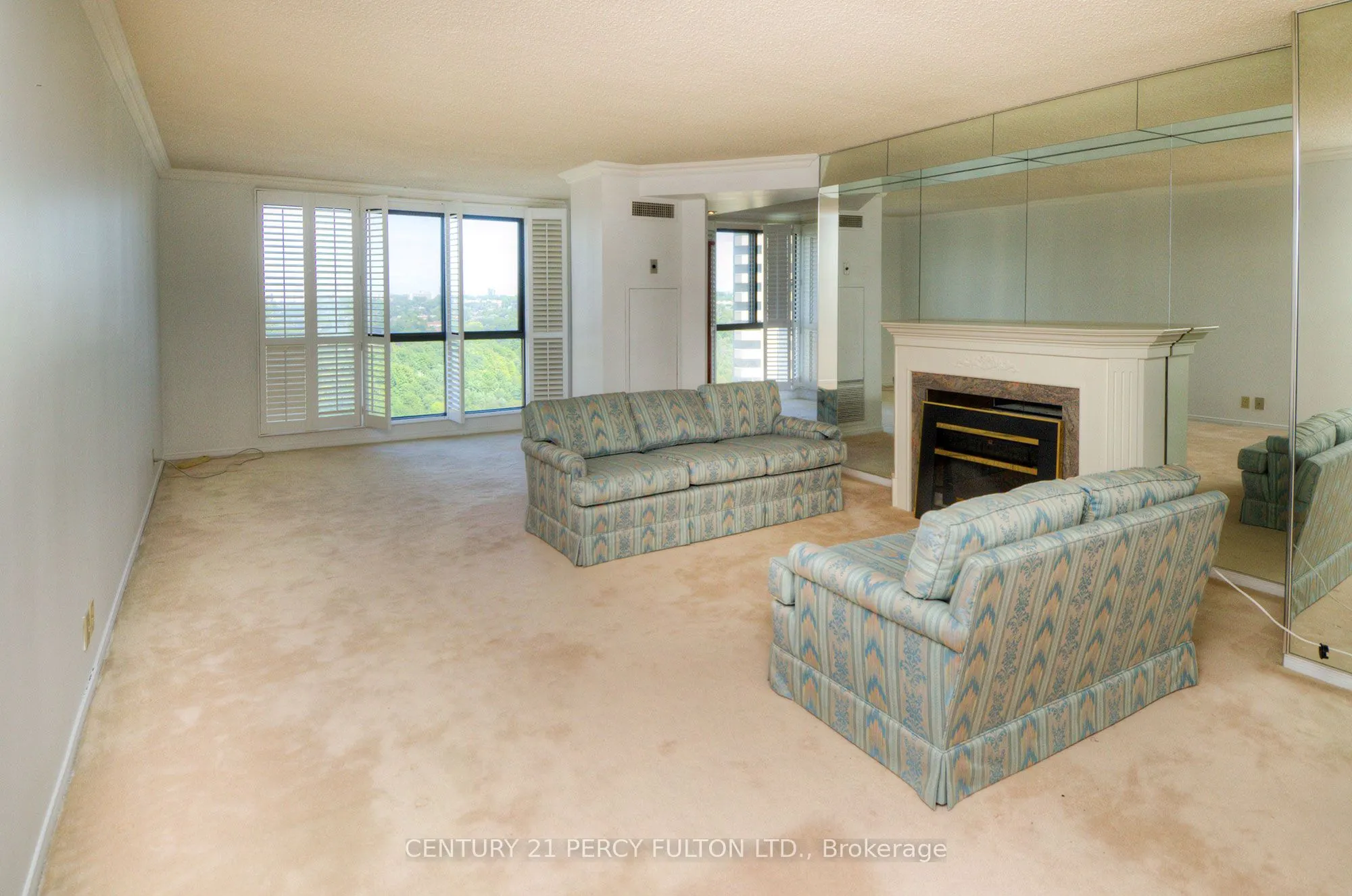 1 Concorde Place, #2103