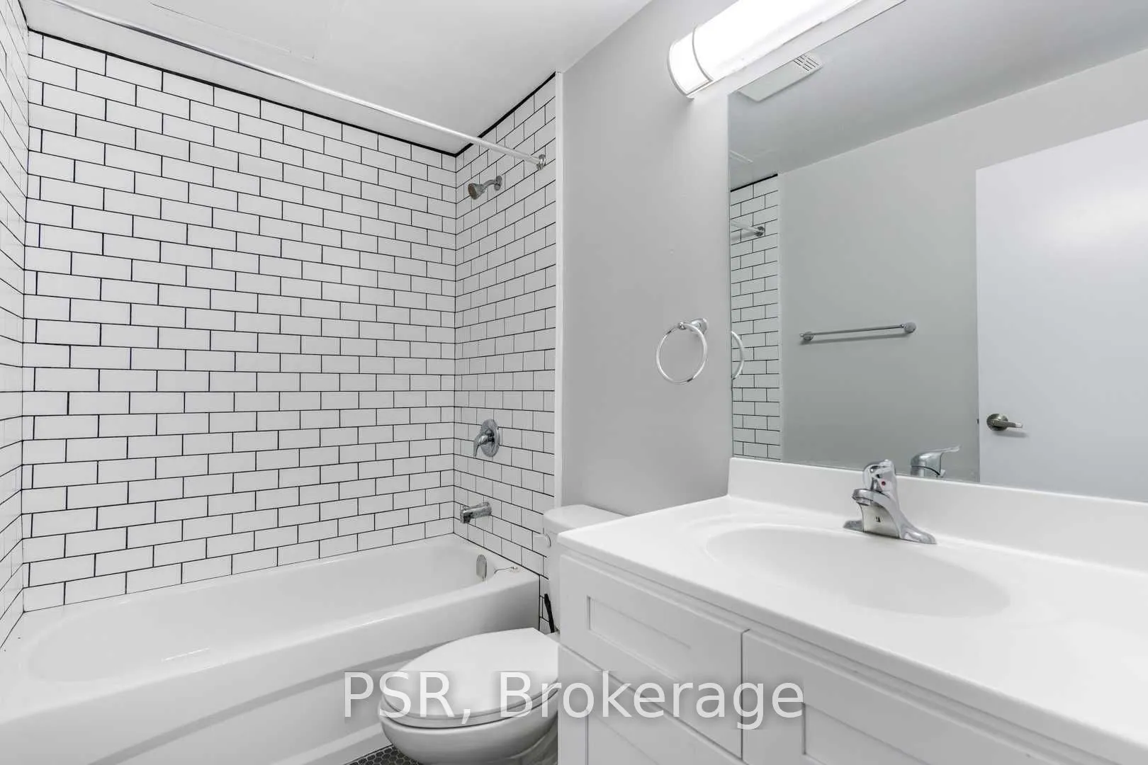 205 Gerrard Street E, #4