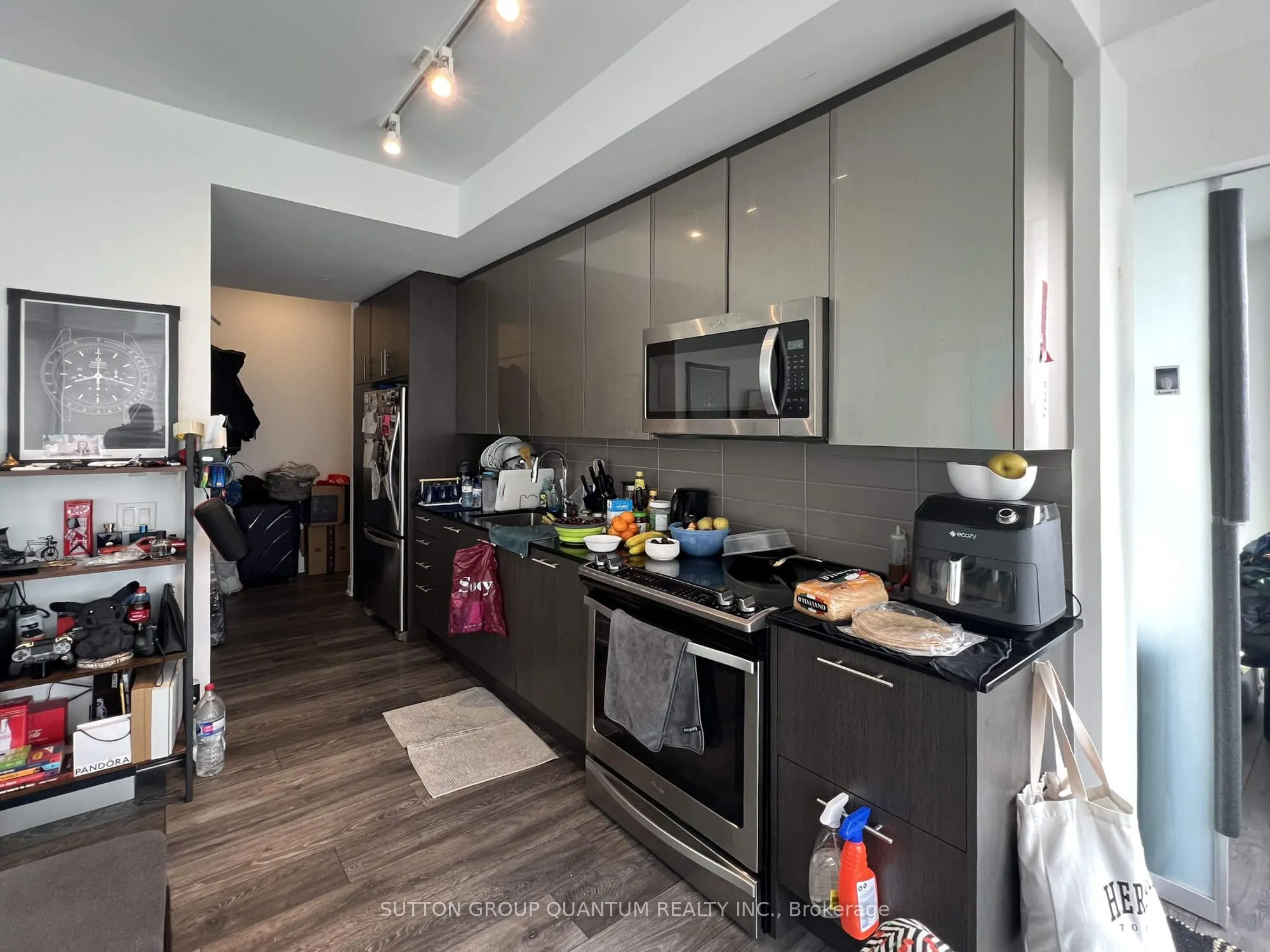403 Church Street, #3405