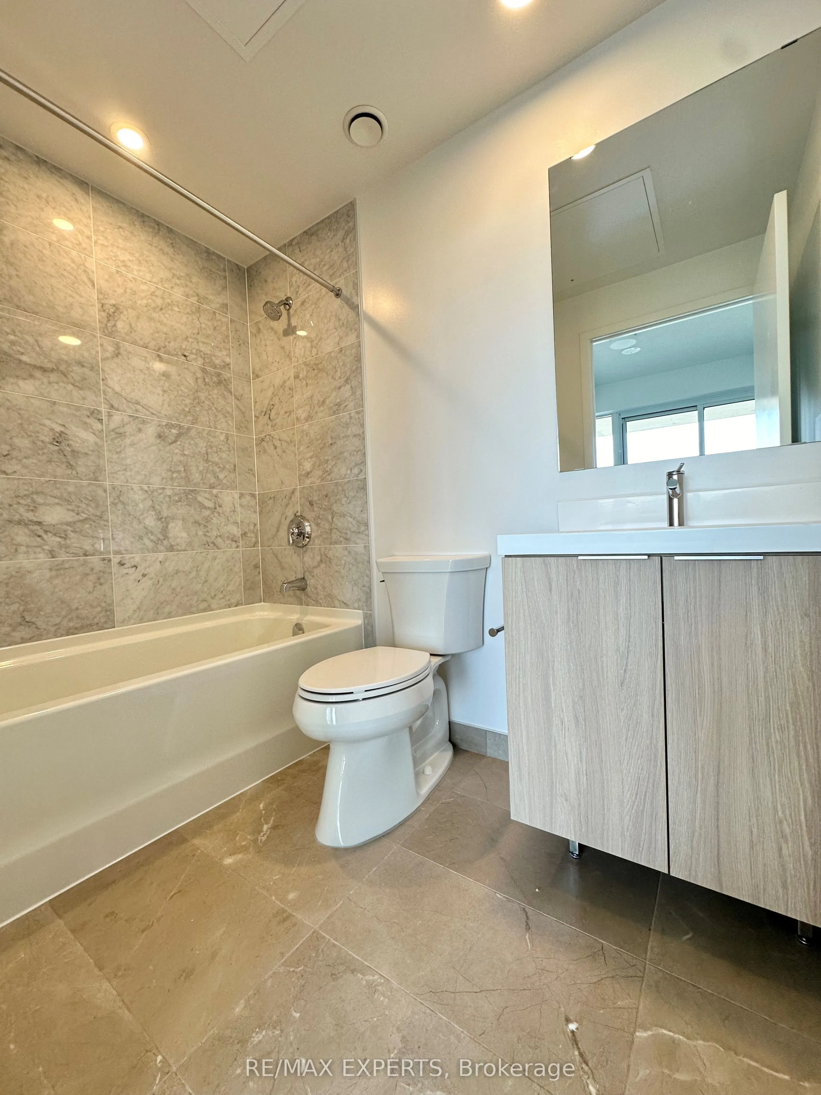 50 O'neill Road, #2404