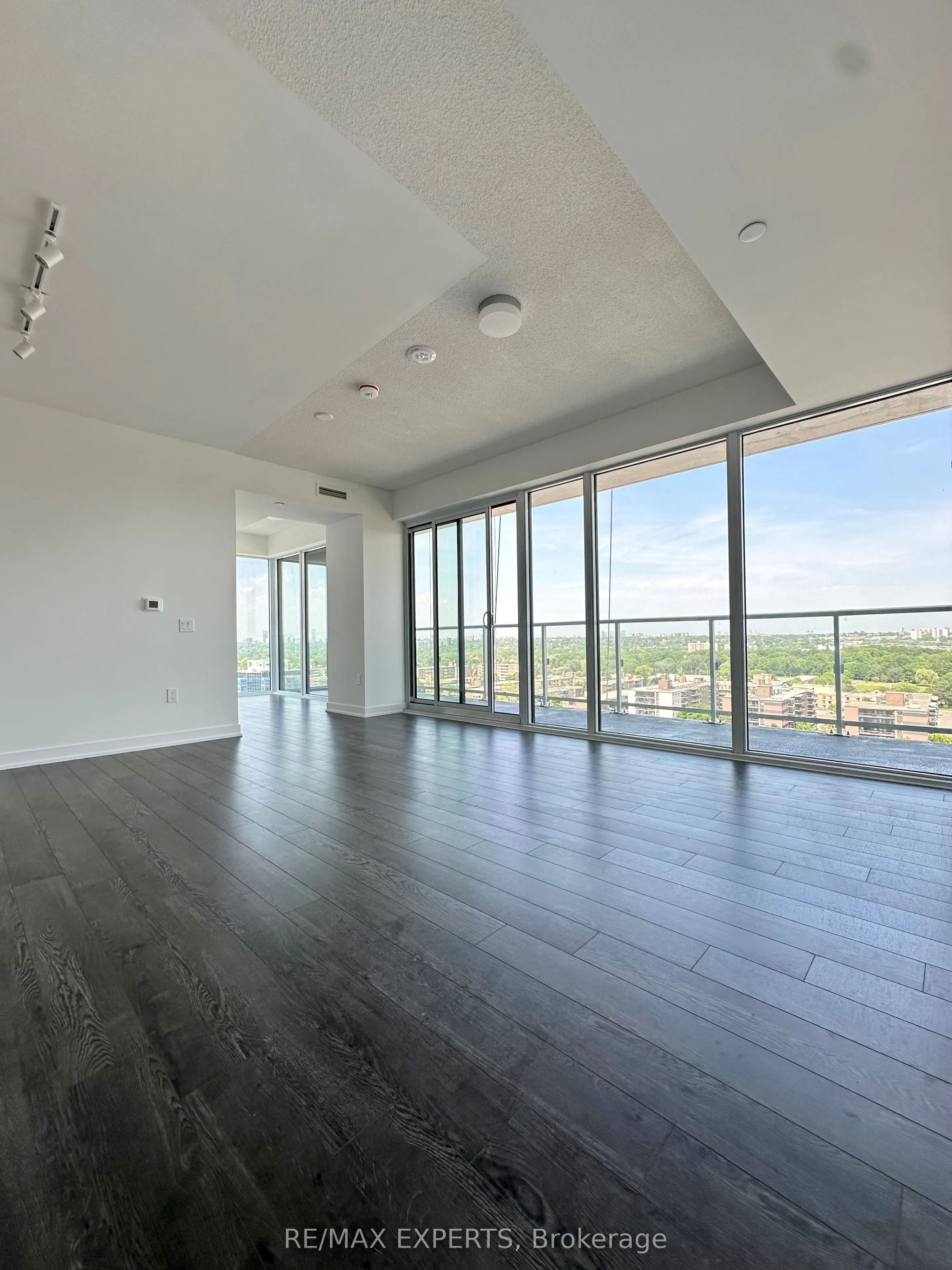 50 O'neill Road, #2404