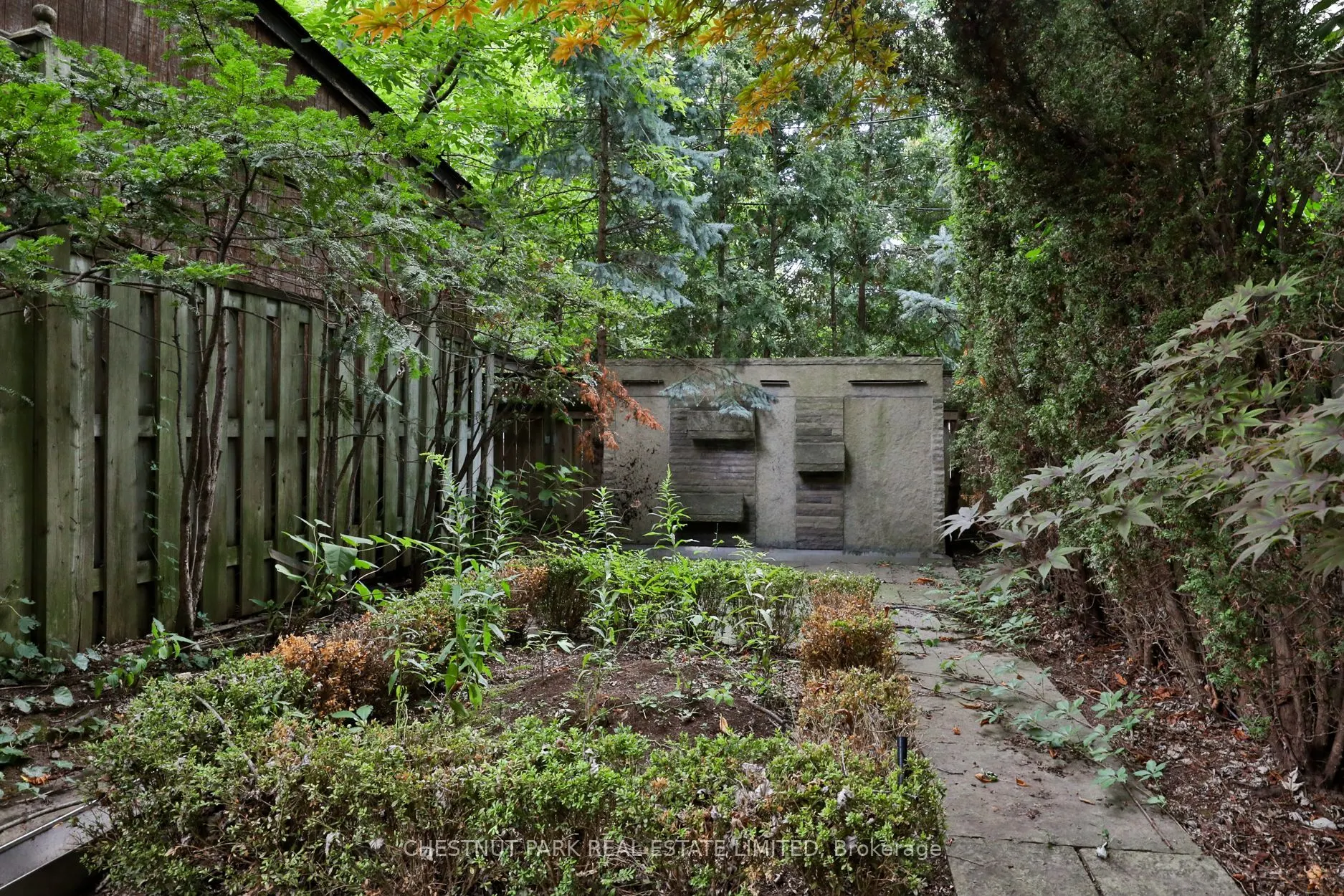 17 Webster Avenue