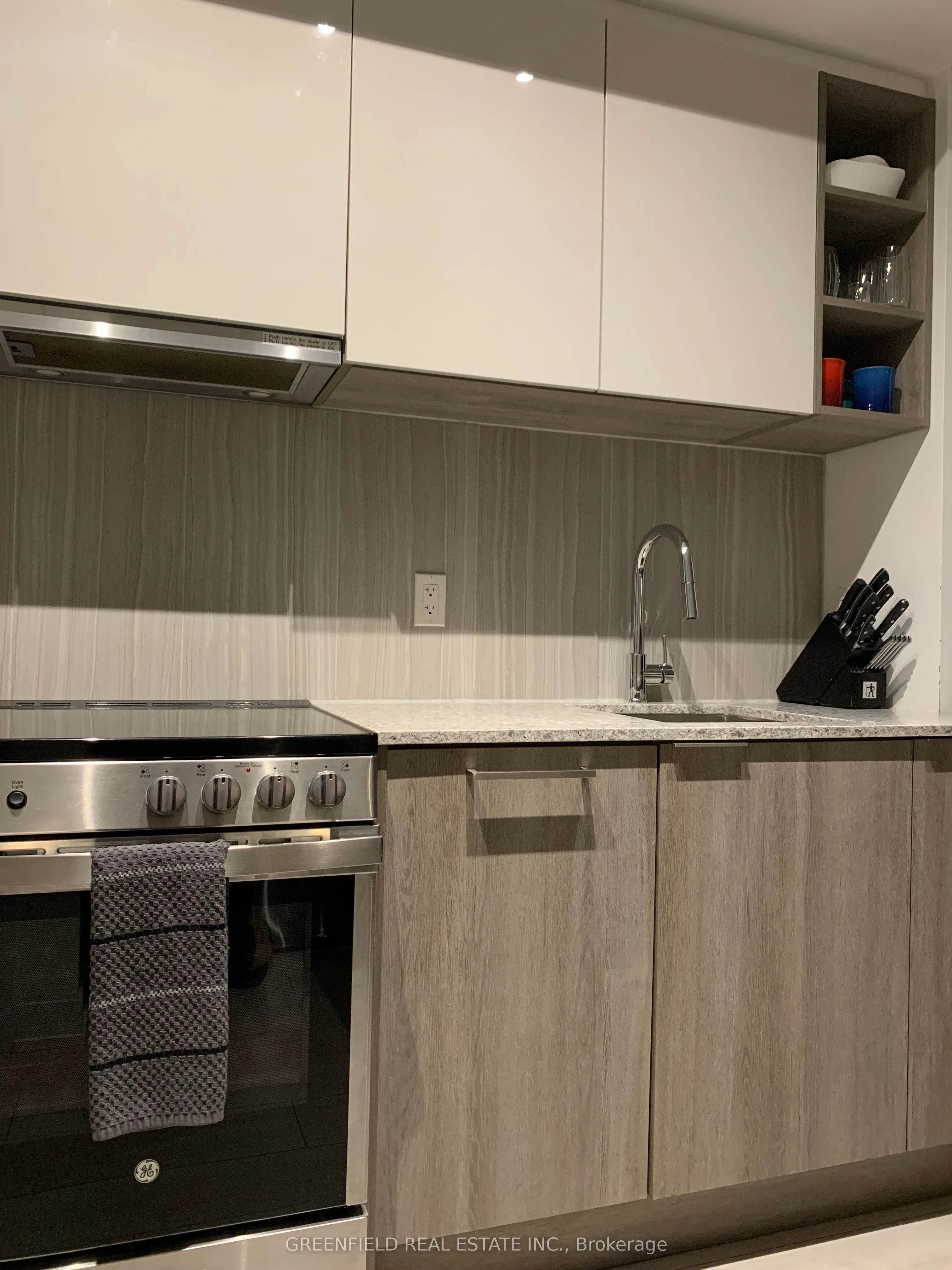 31 Tippett Road, #903