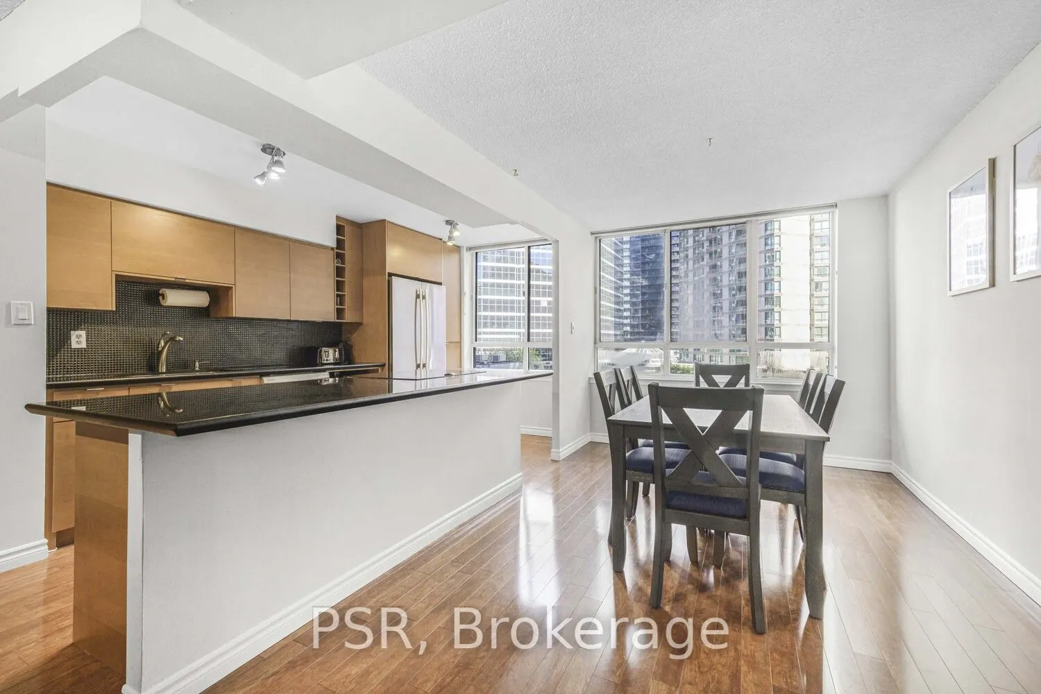 633 Bay Street, #603