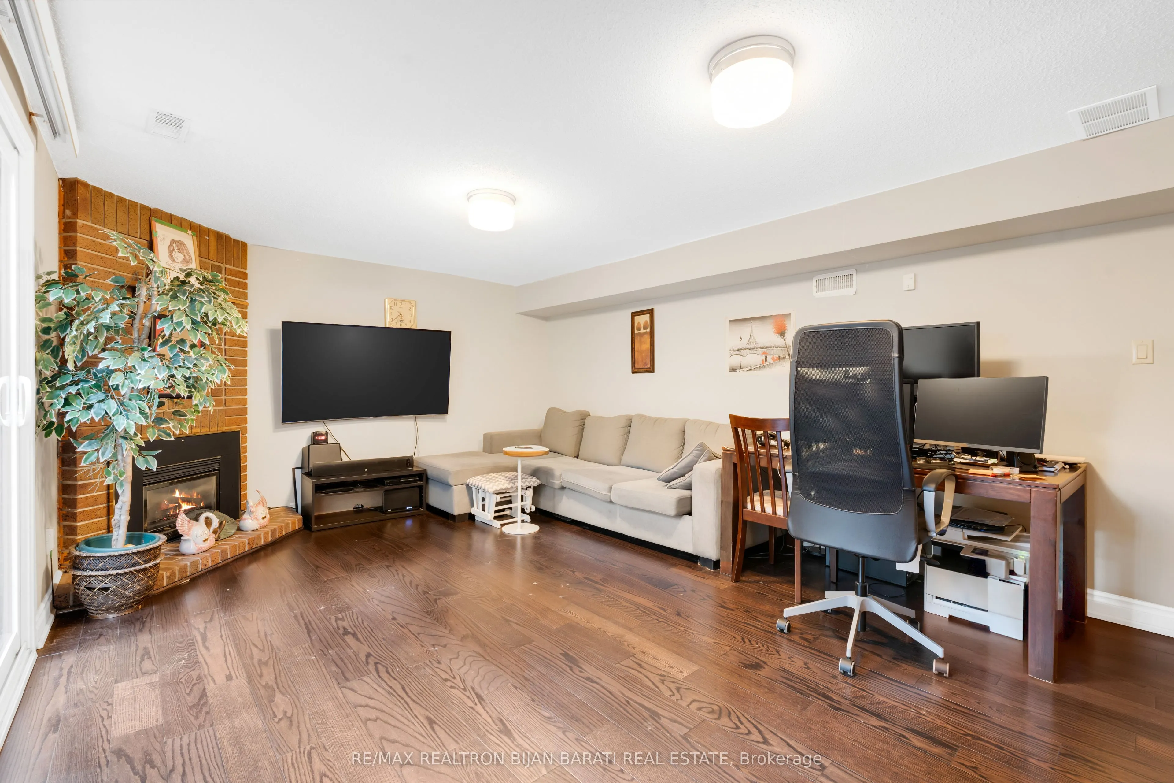 105 Gypsy Roseway, #3