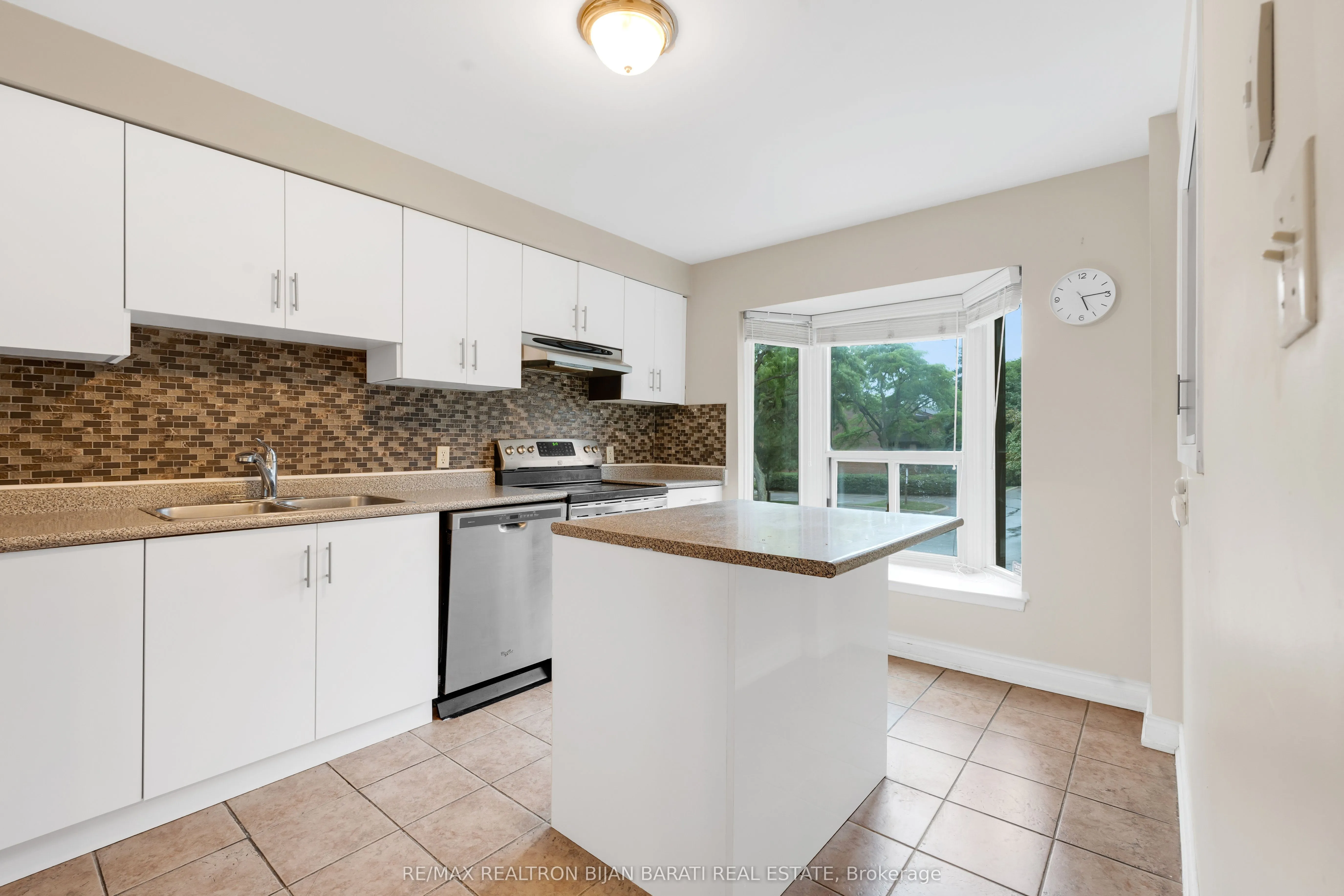 105 Gypsy Roseway, #3