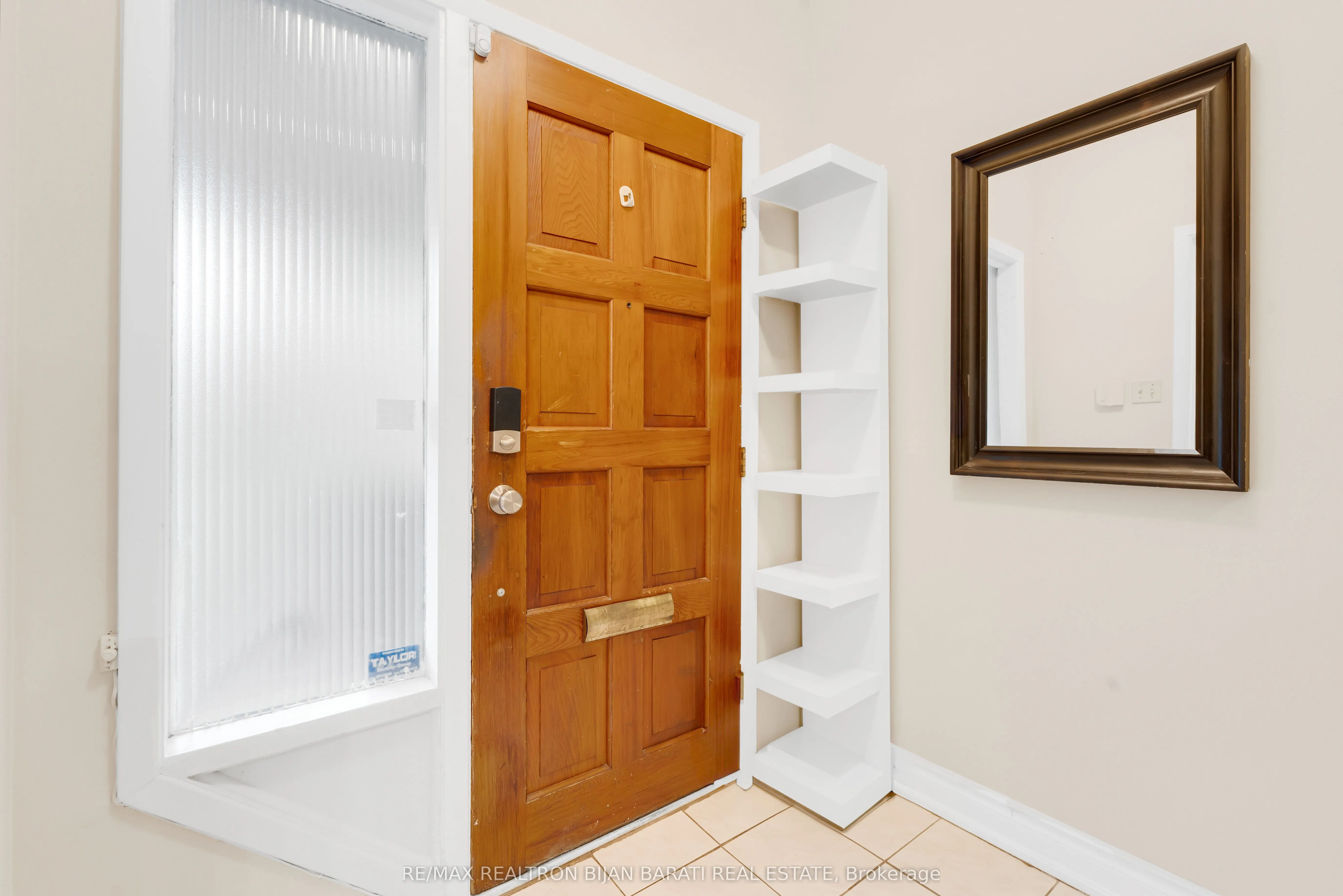 105 Gypsy Roseway, #3