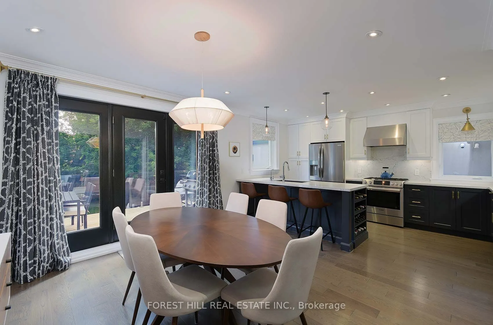9 PEVERIL Hill S