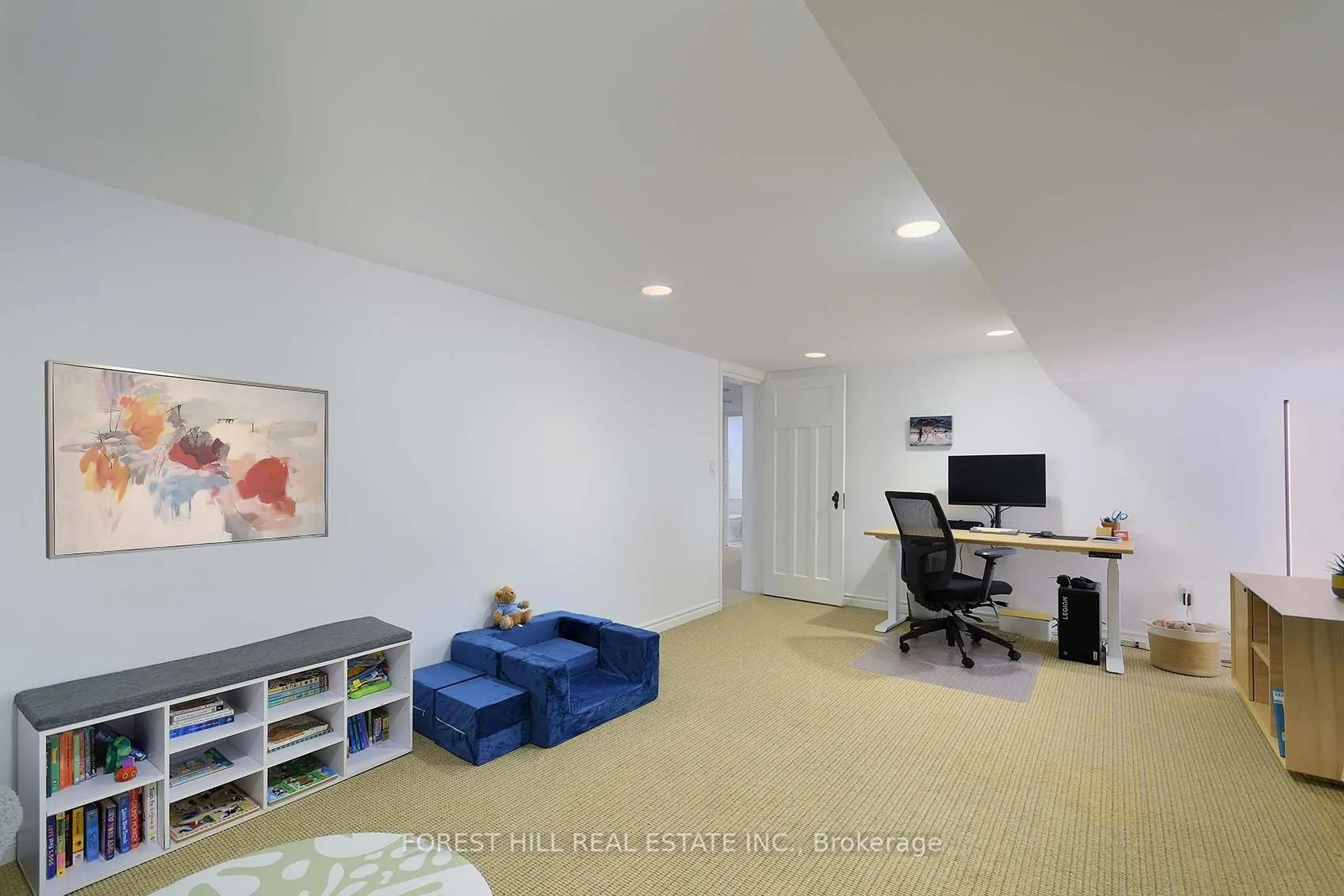 9 PEVERIL Hill S