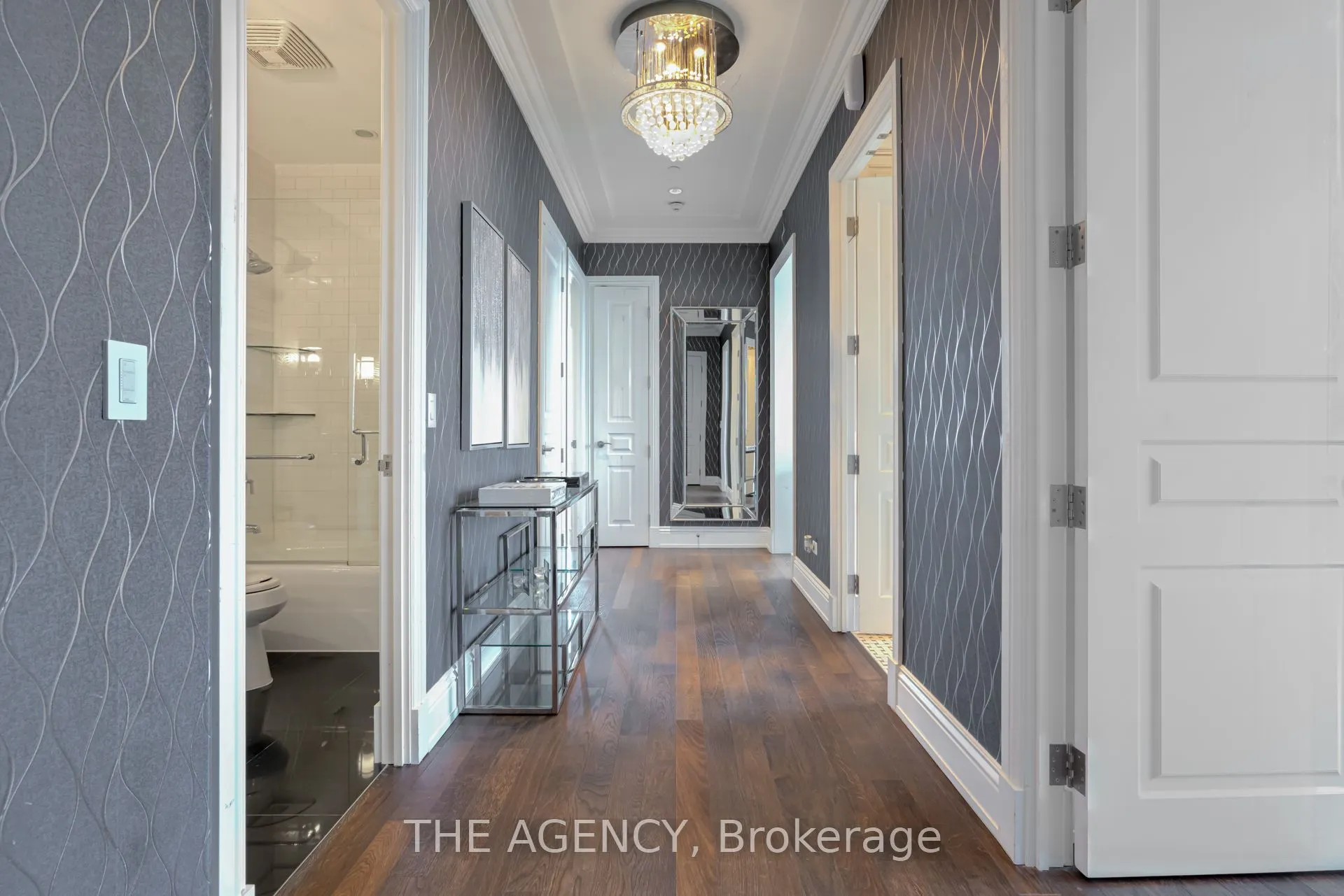 183 Wellington Street W, #2901