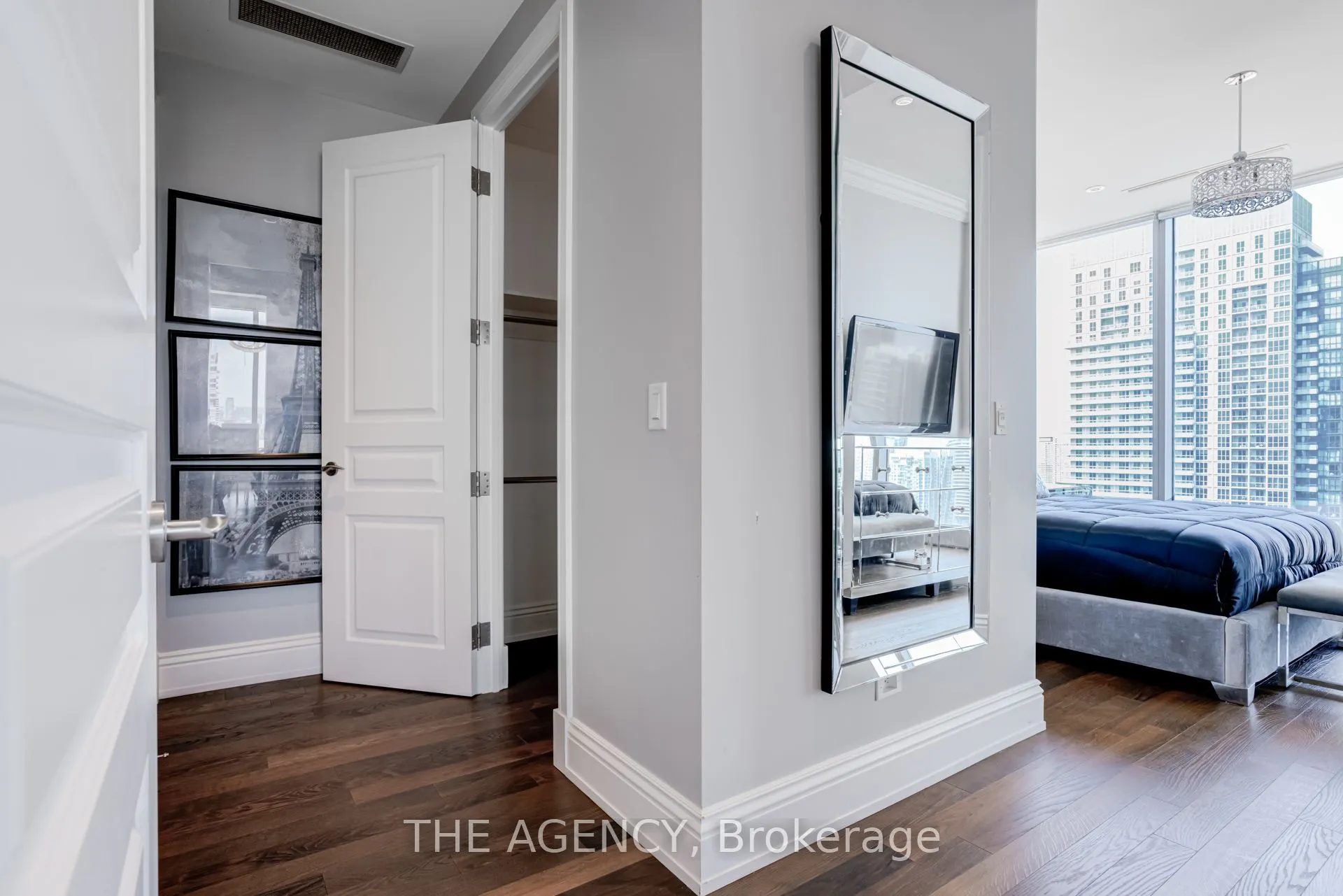 183 Wellington Street W, #2901