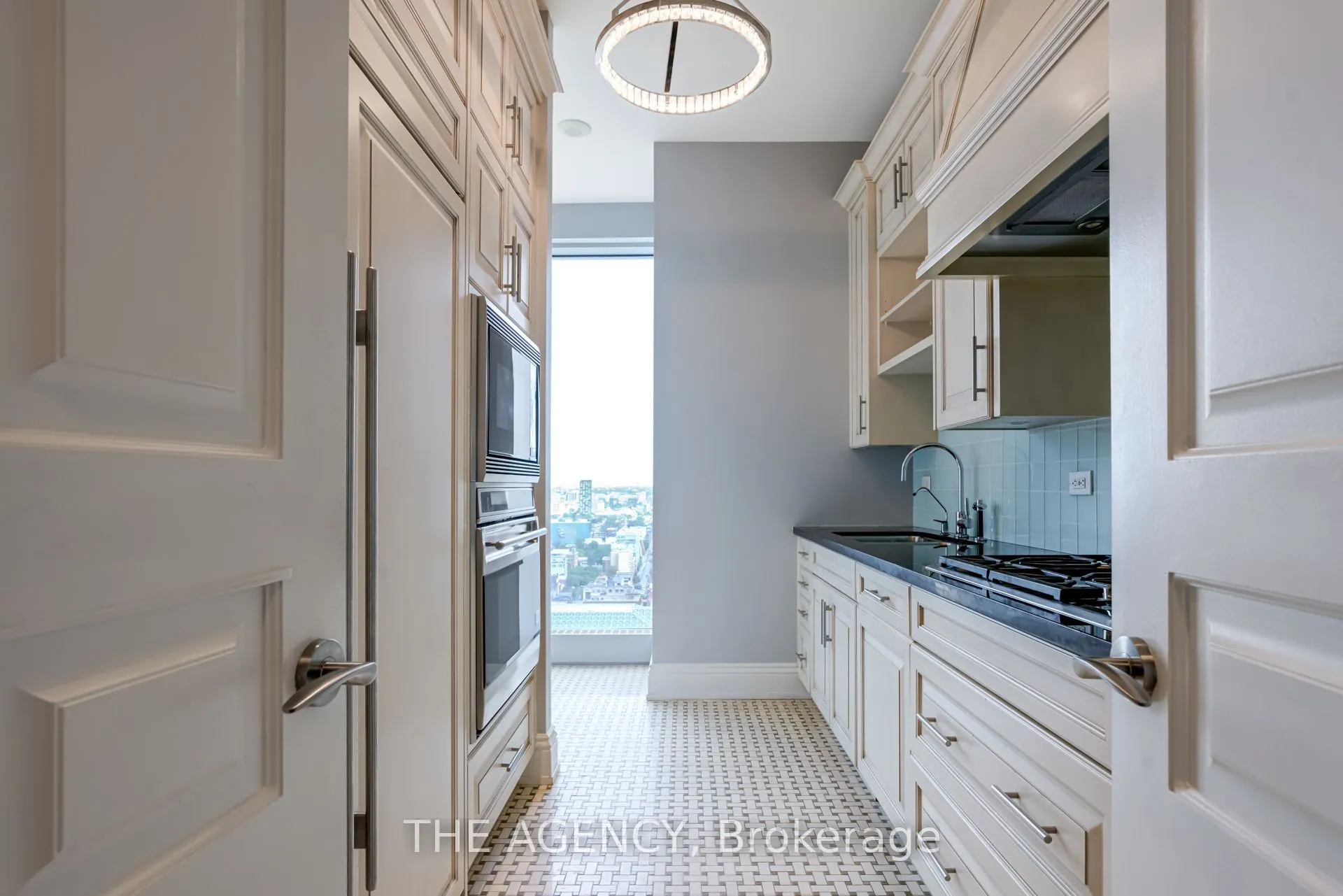 183 Wellington Street W, #2901