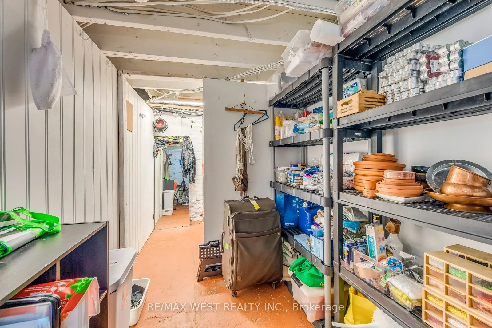 758 Bathurst Street