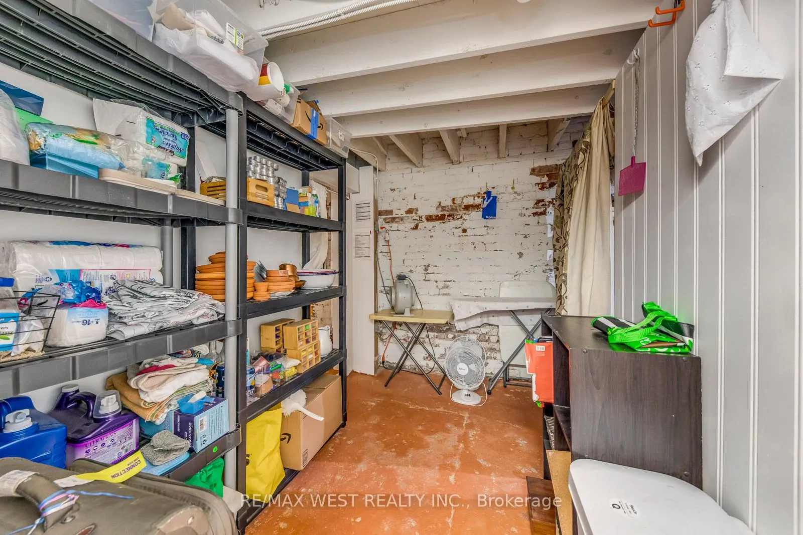 758 Bathurst Street