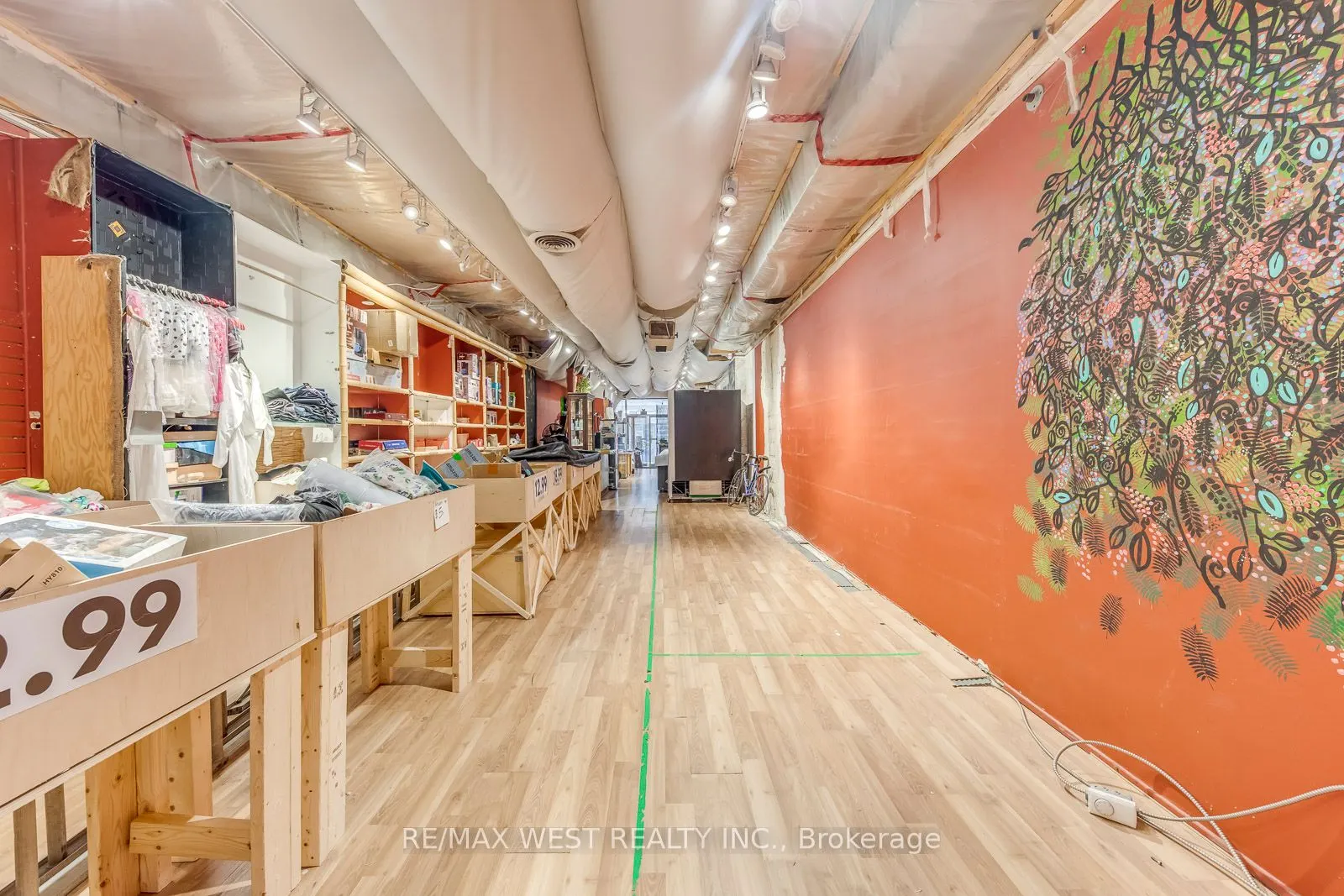 758 Bathurst Street