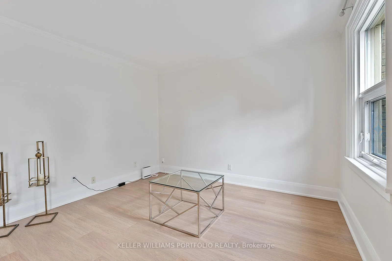 114 Vaughan Road, #402