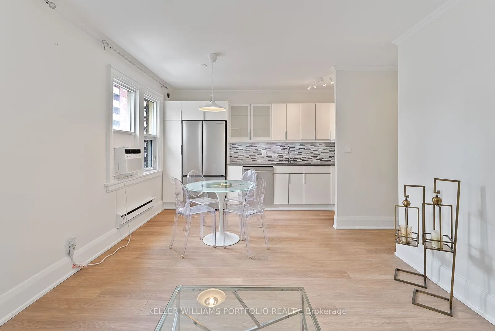 114 Vaughan Road, #402