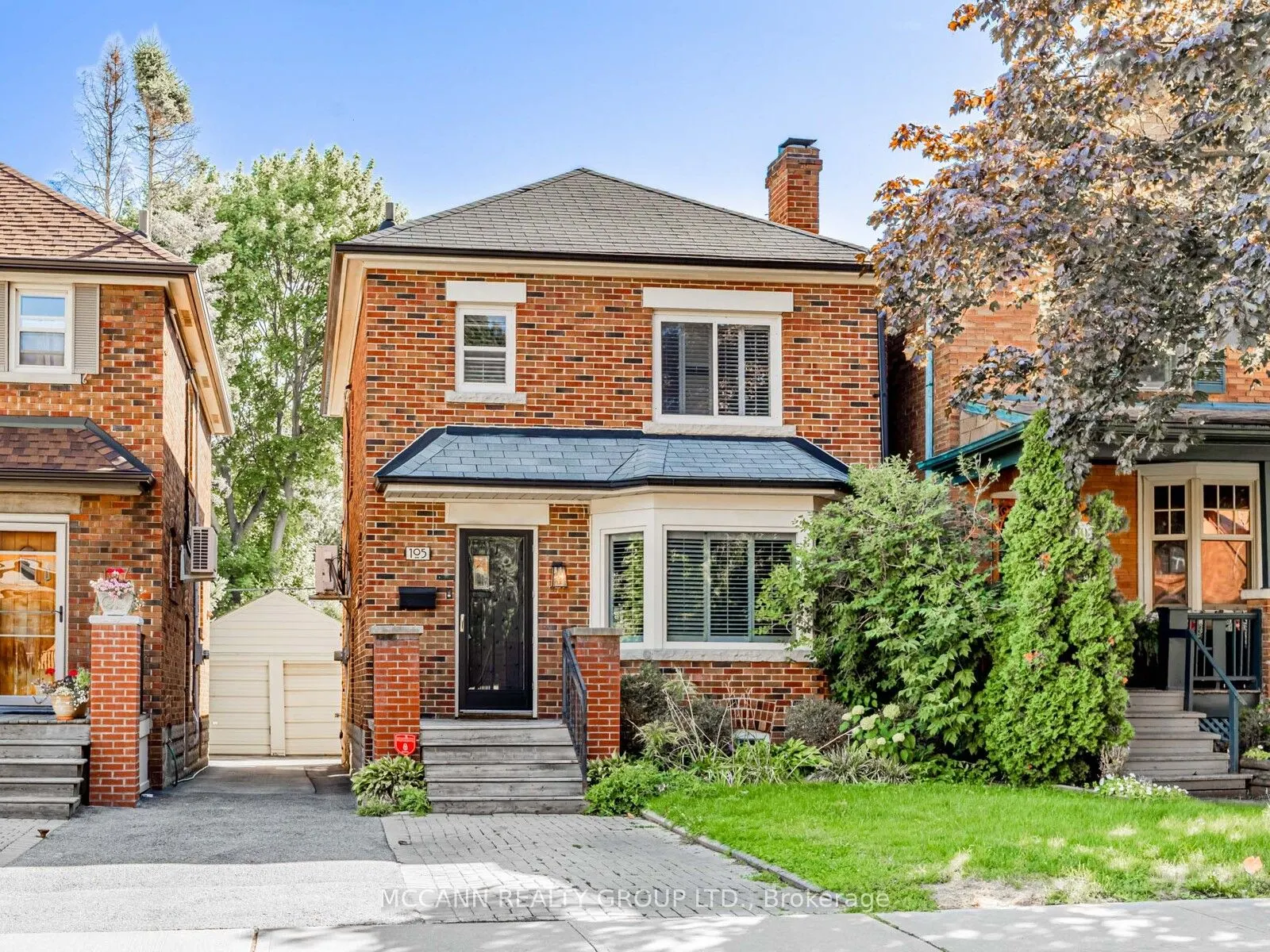 105 Ronan Avenue