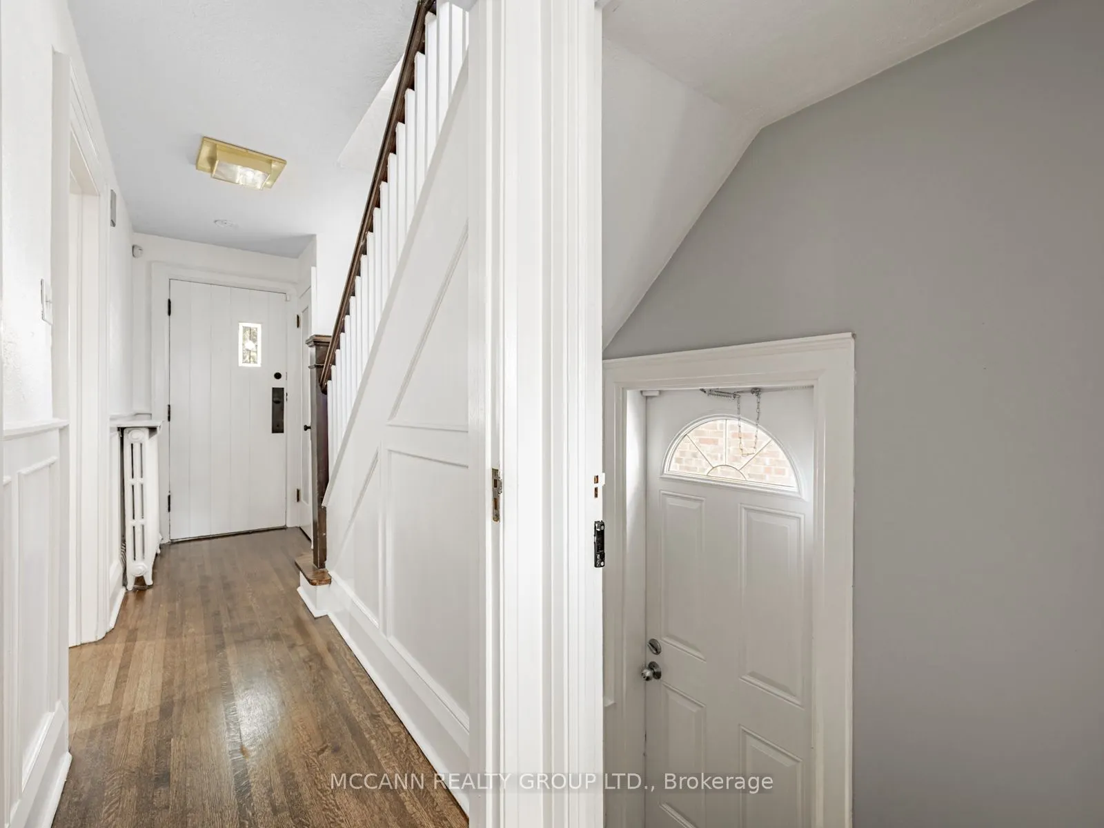 105 Ronan Avenue