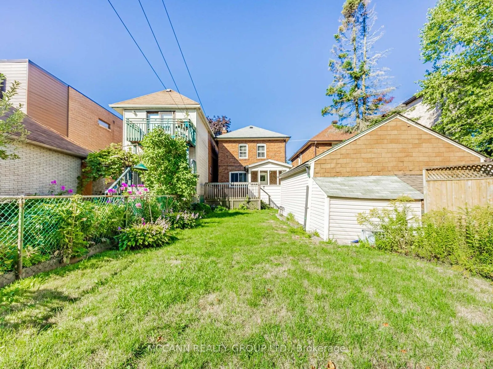 105 Ronan Avenue