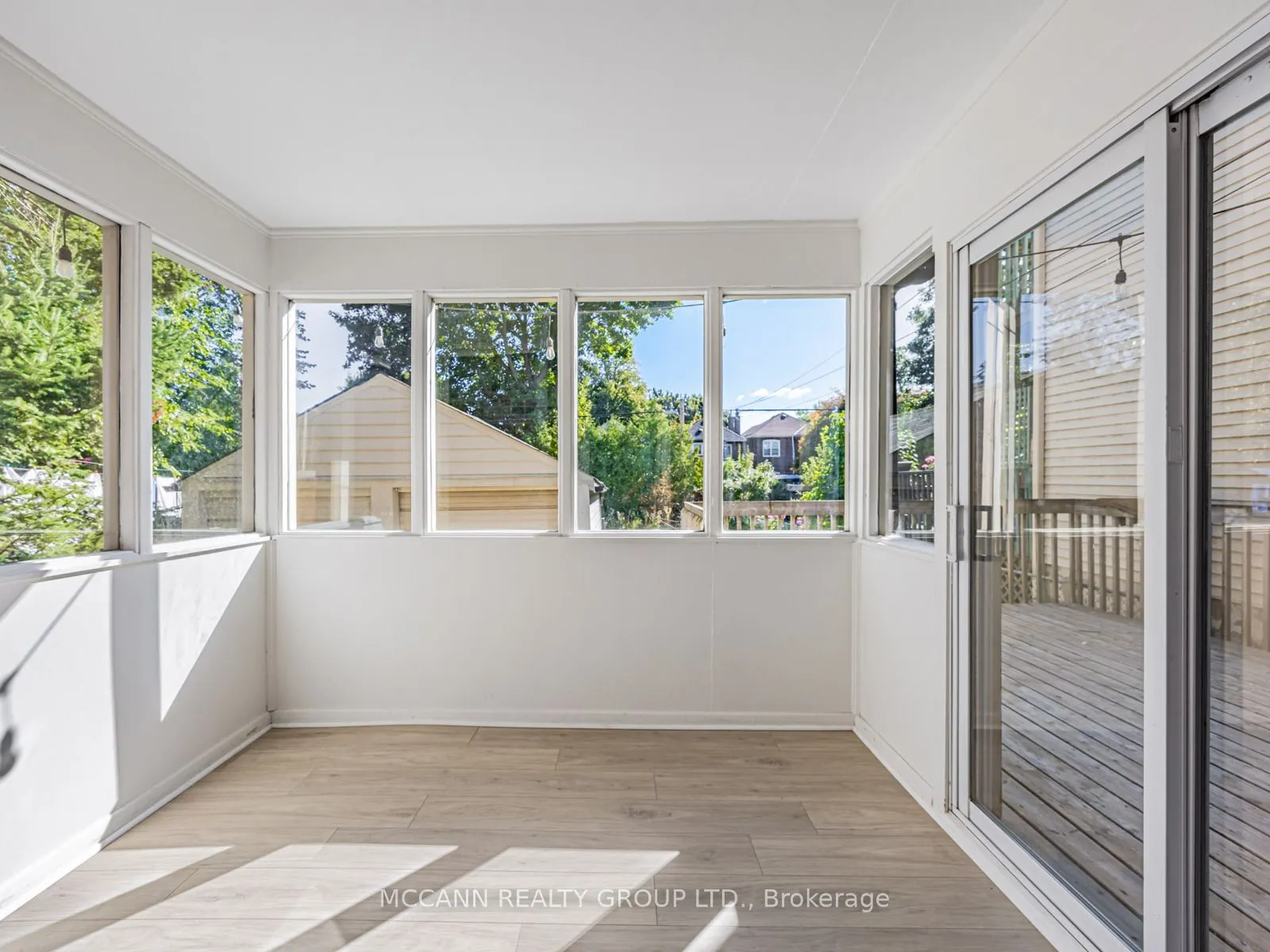 105 Ronan Avenue