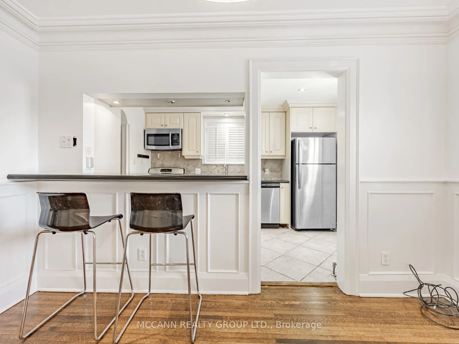 105 Ronan Avenue