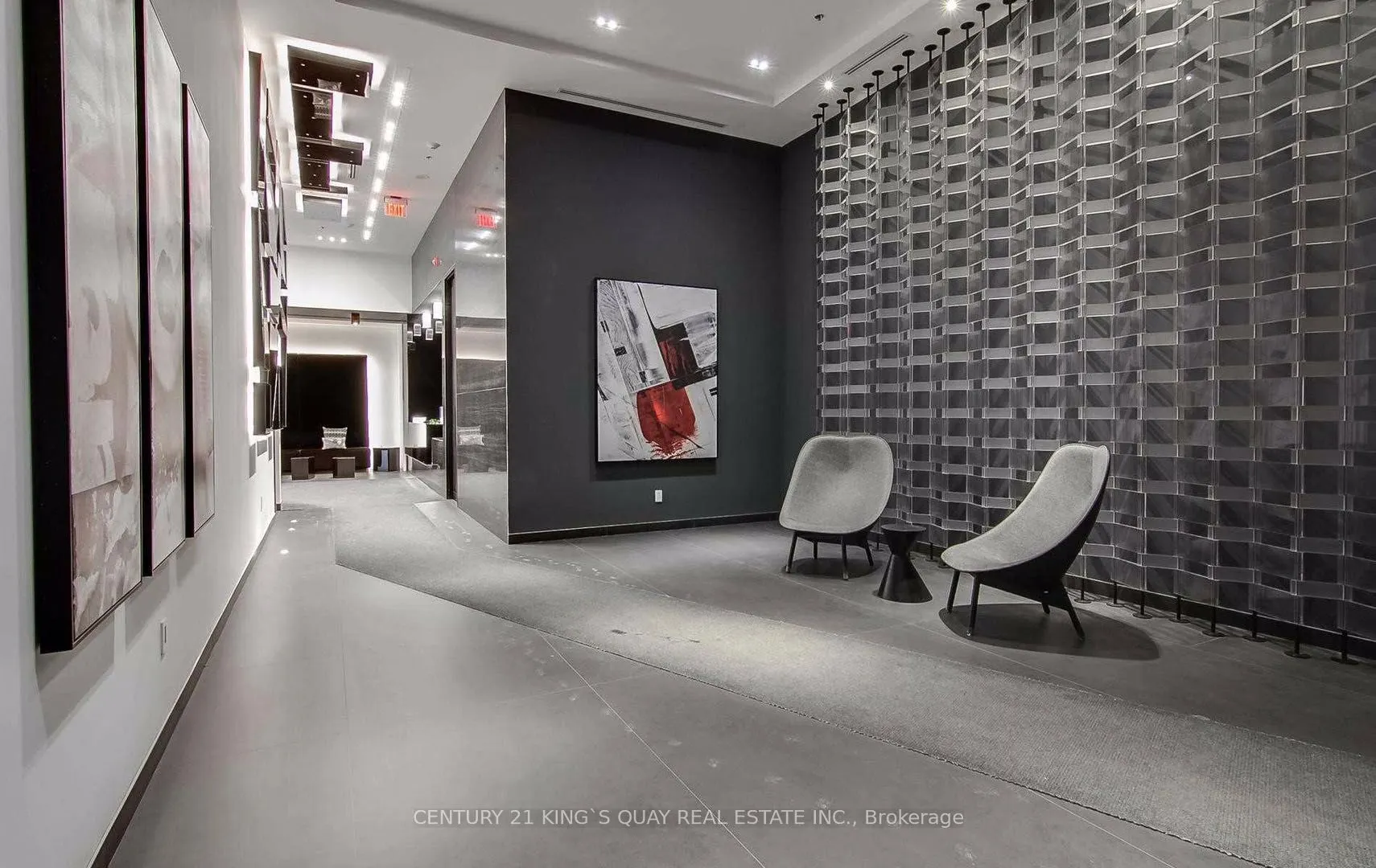 318 Richmond Street W, #606