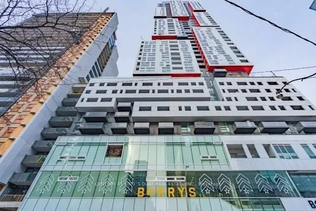 318 Richmond Street W, #606