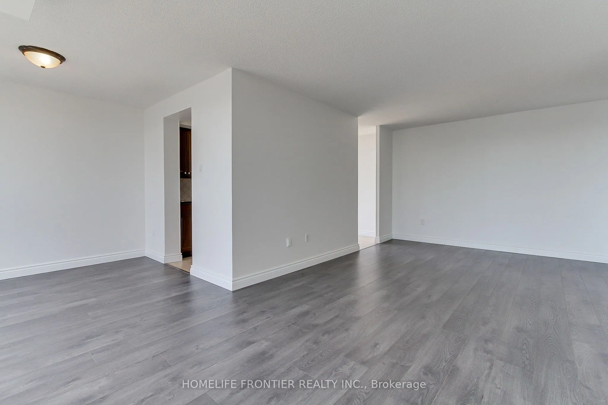80 Antibes Drive, #1906
